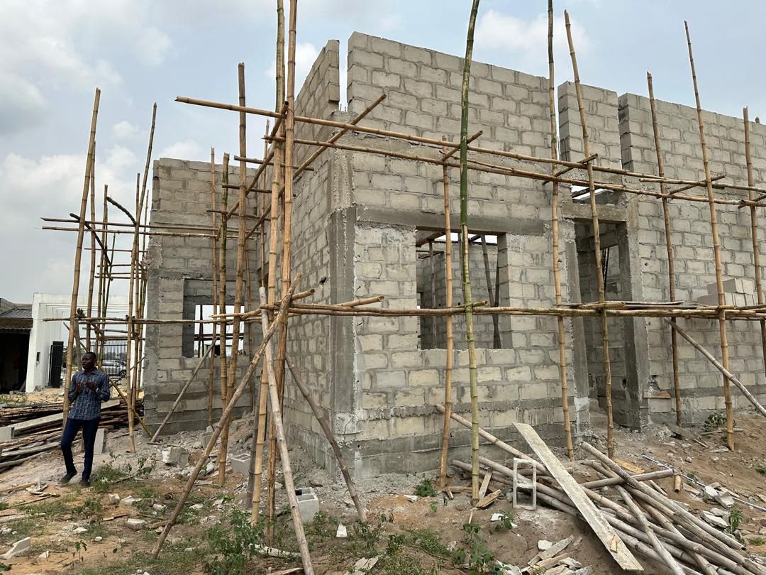 3-Bed and 4-Bed Fully Detached Bungalow with private pool