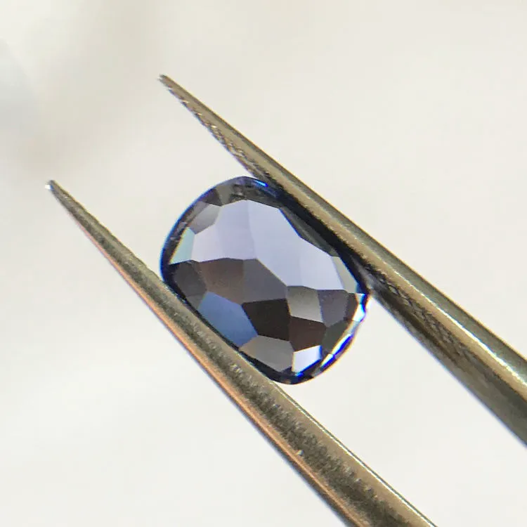 พลอยหินแทนซาไนต์แท้เพาะเลี้ยง