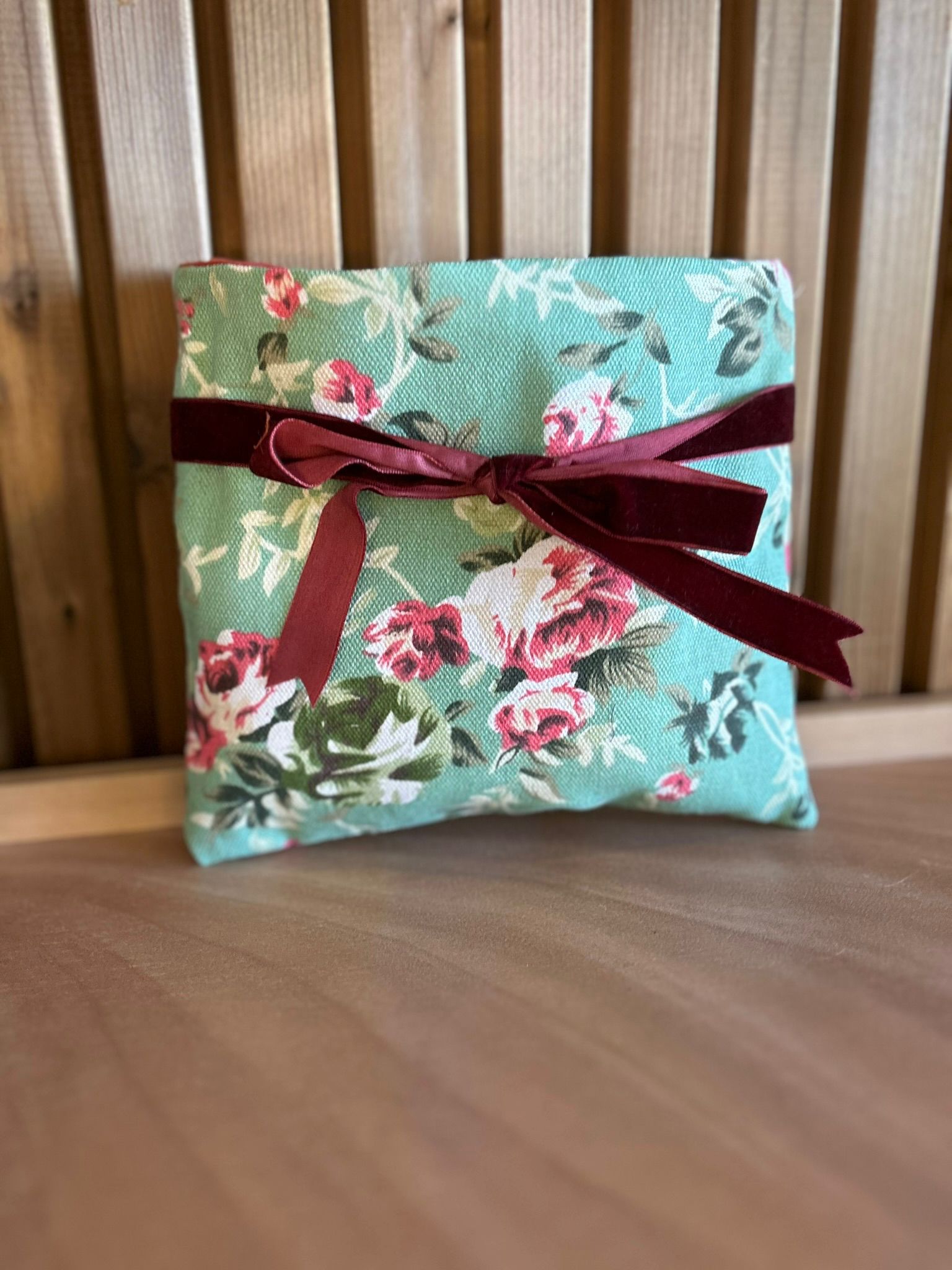 Carteira de Tecido Floral