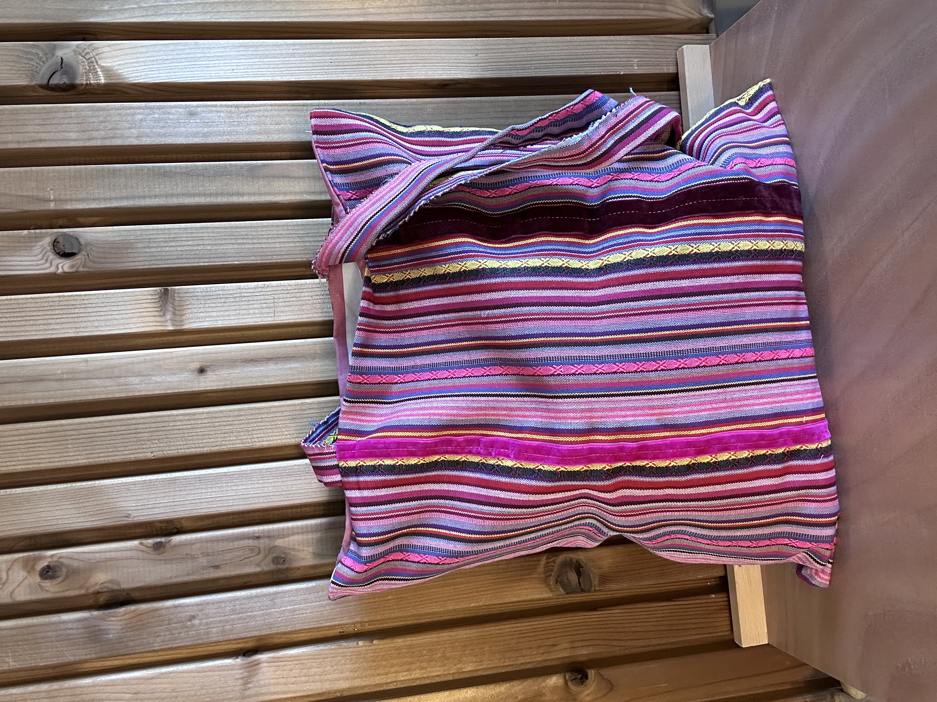 Saco Listrado com Veludo