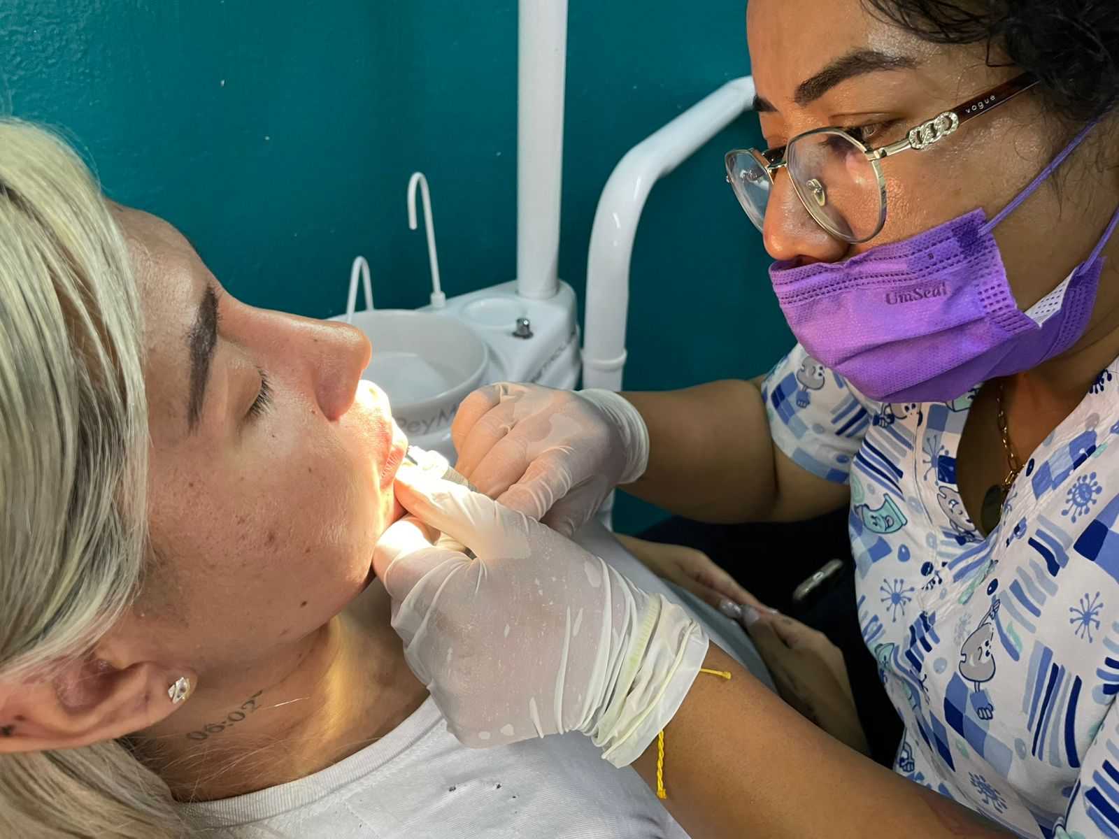 Consulta con Especialista Dental