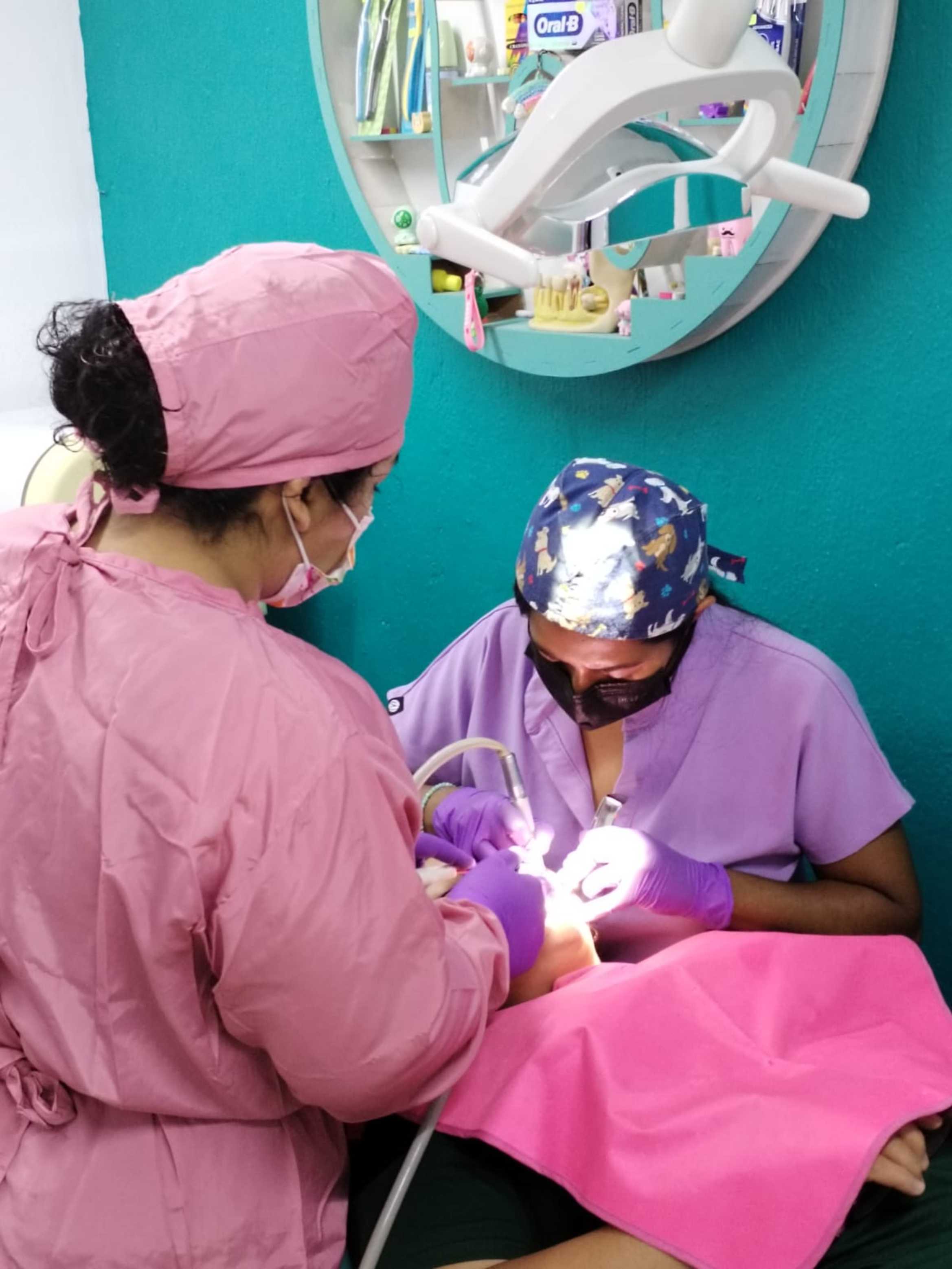 Extracción Simple de Muela del Juicio