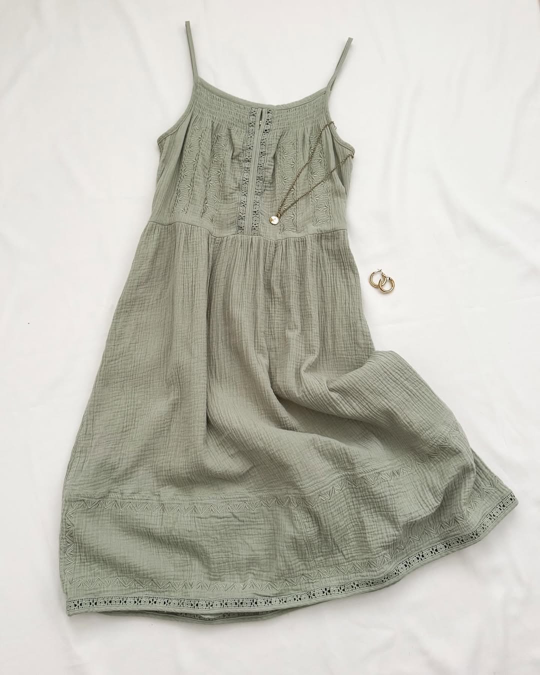 Vestido midi verde