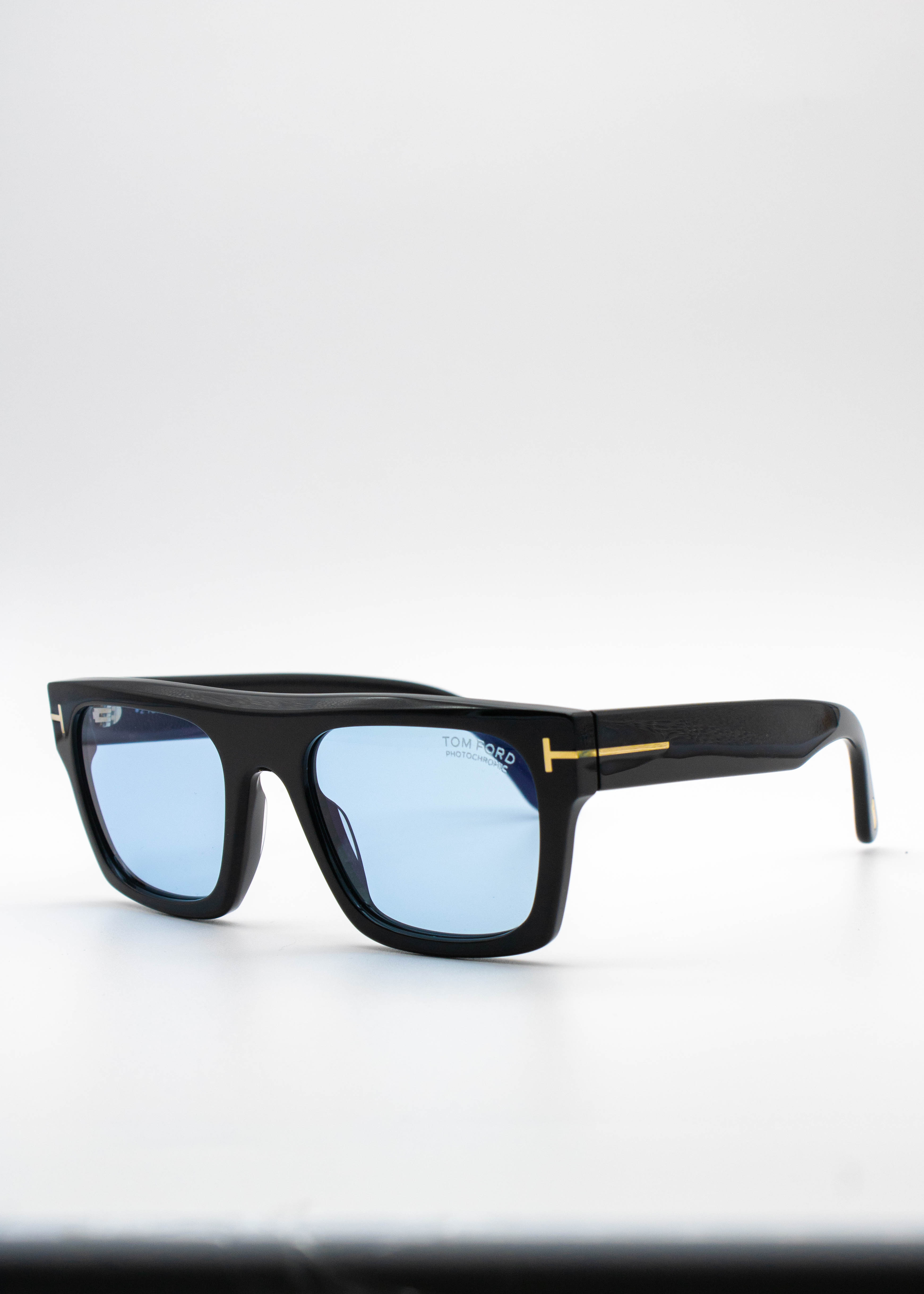 TOM FORD:  Lentes de Sol