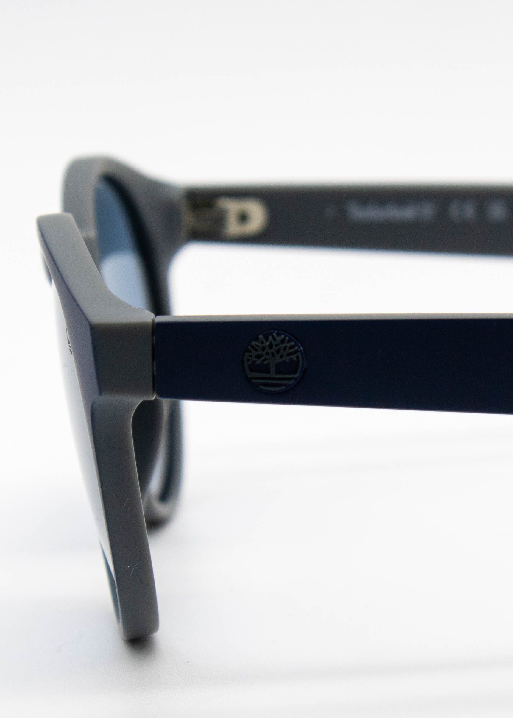 TIMBERLAND: Lentes de sol azul marino