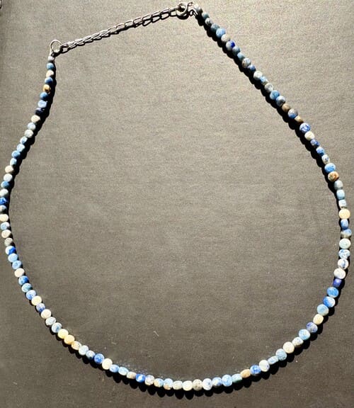 Gargantilla de lapislázuli luneta