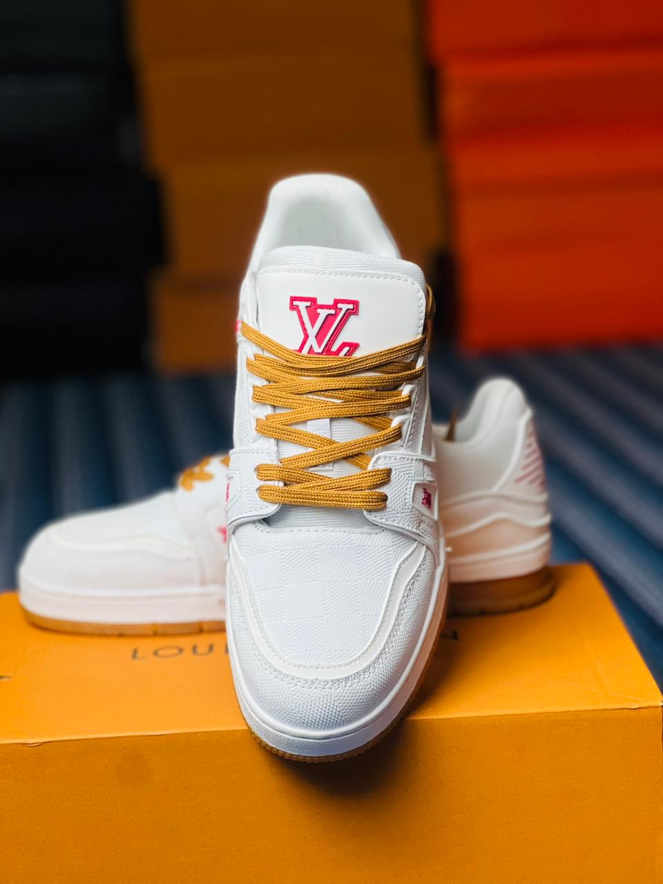 Louis Vuitton White Sneakers 1:1