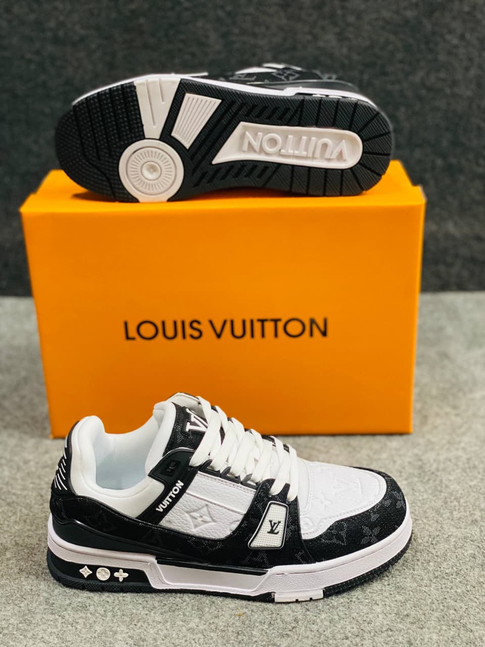 Louis Vuitton Monogram Sneakers 1:1