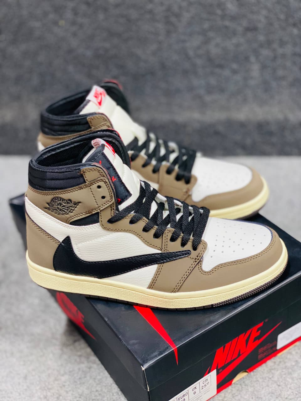 Nike Air Jordan 1 Retro High OG