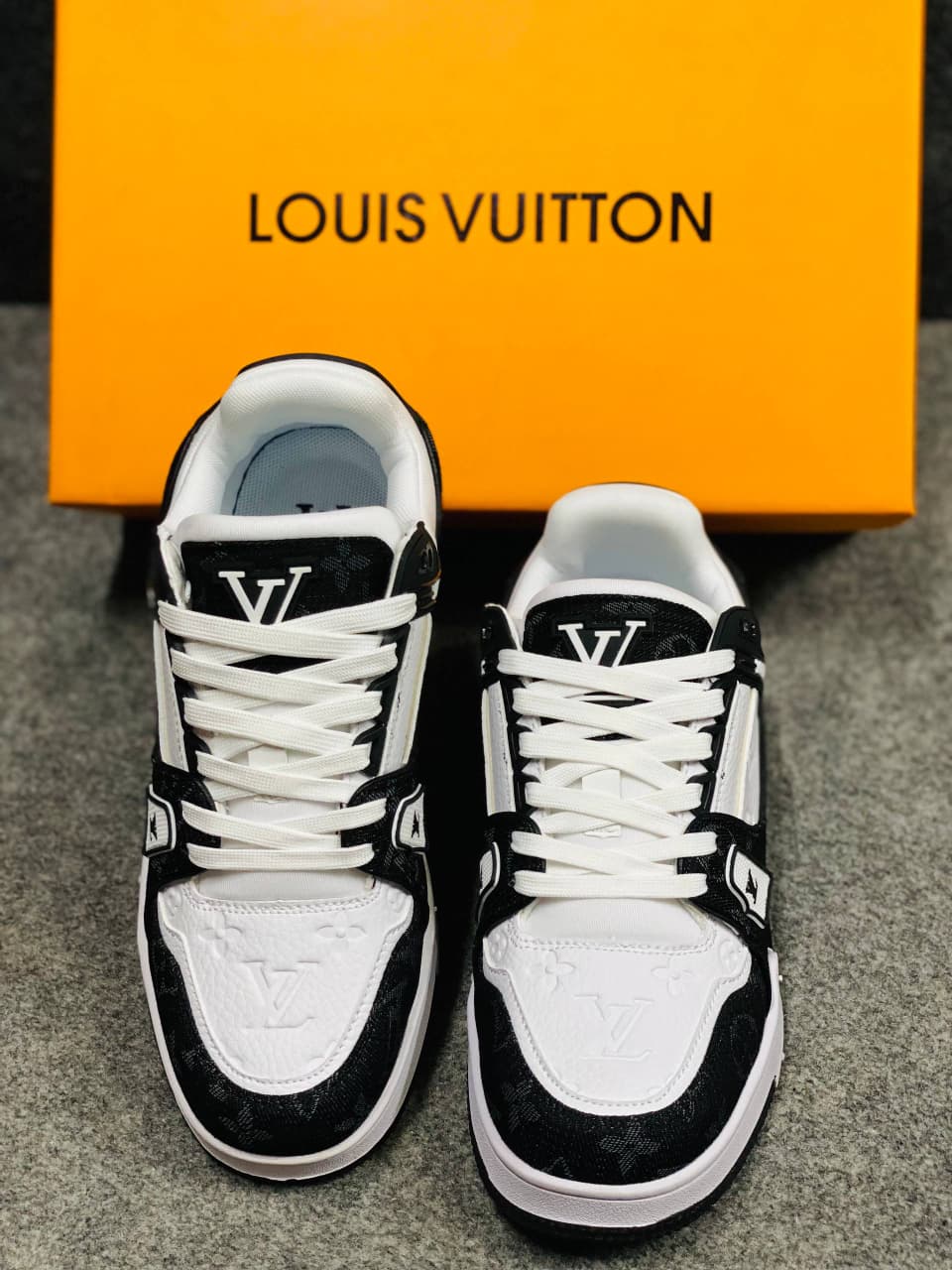 Louis Vuitton Monogram Sneakers 1:1
