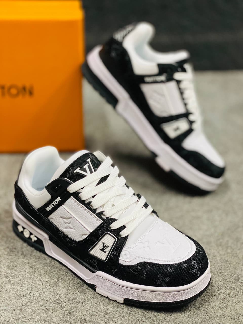 Louis Vuitton Monogram Sneakers 1:1