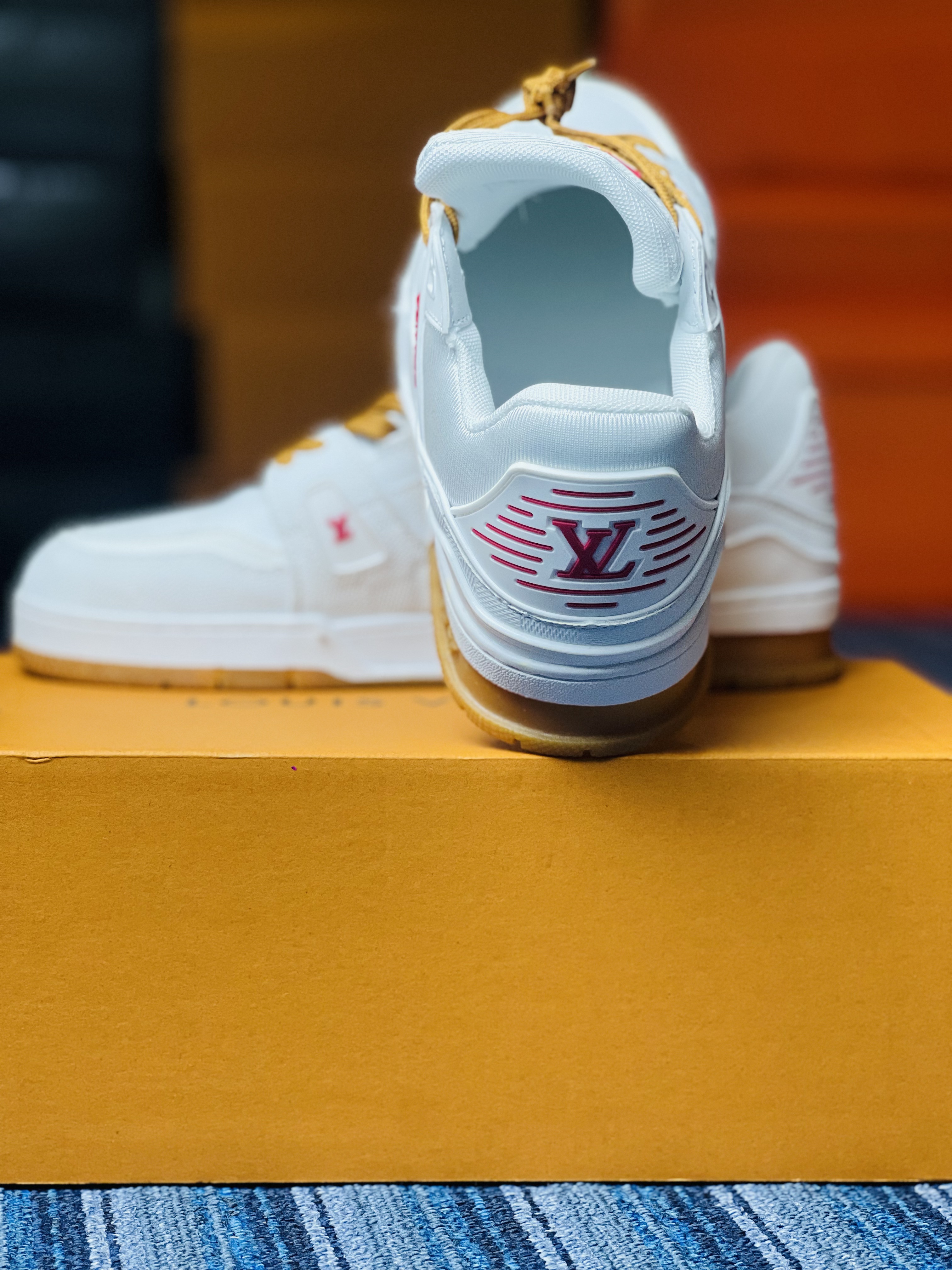 Louis Vuitton White Sneakers 1:1