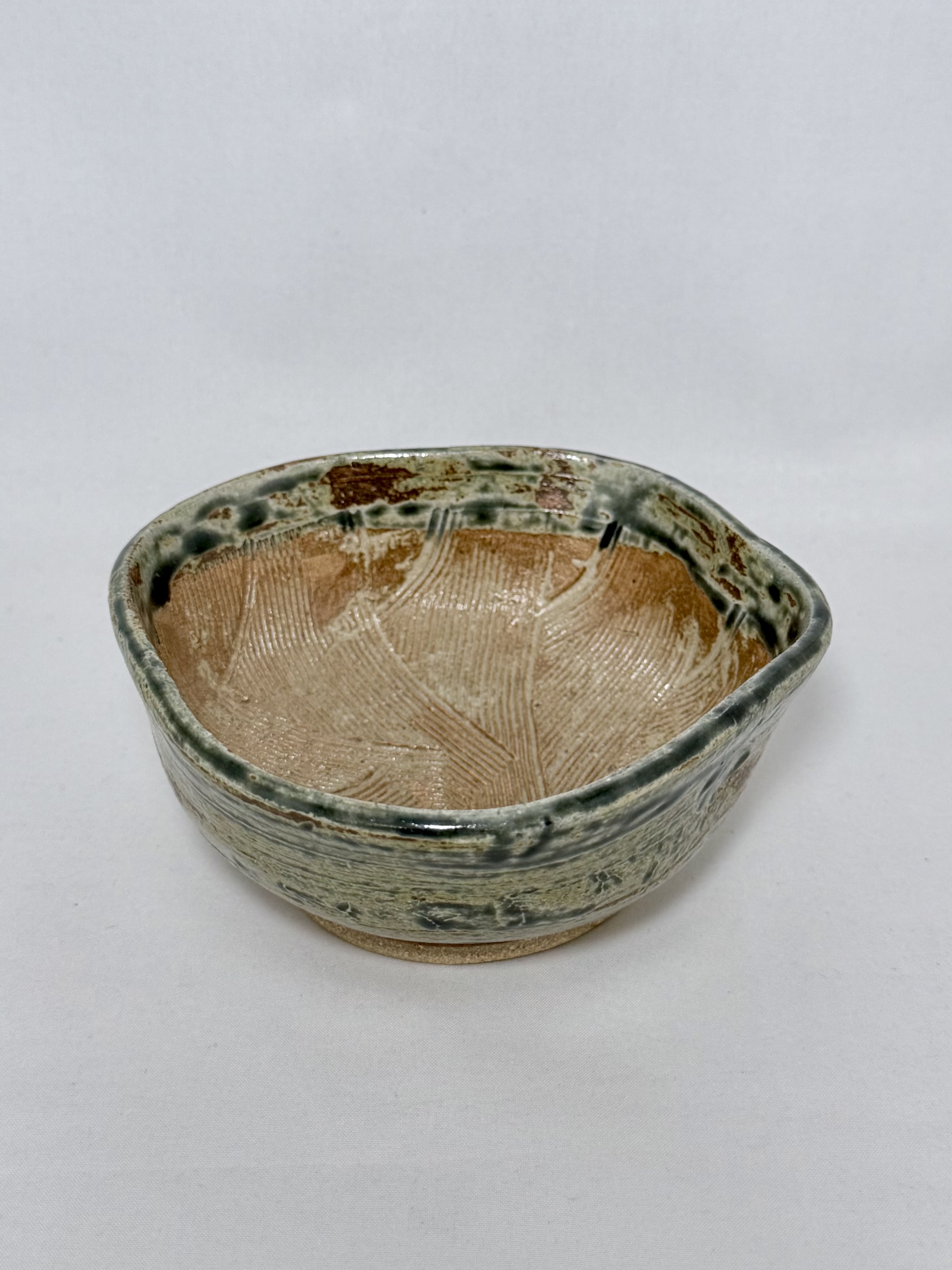 Iwami Ware Suribachi (Grinding Bowl)