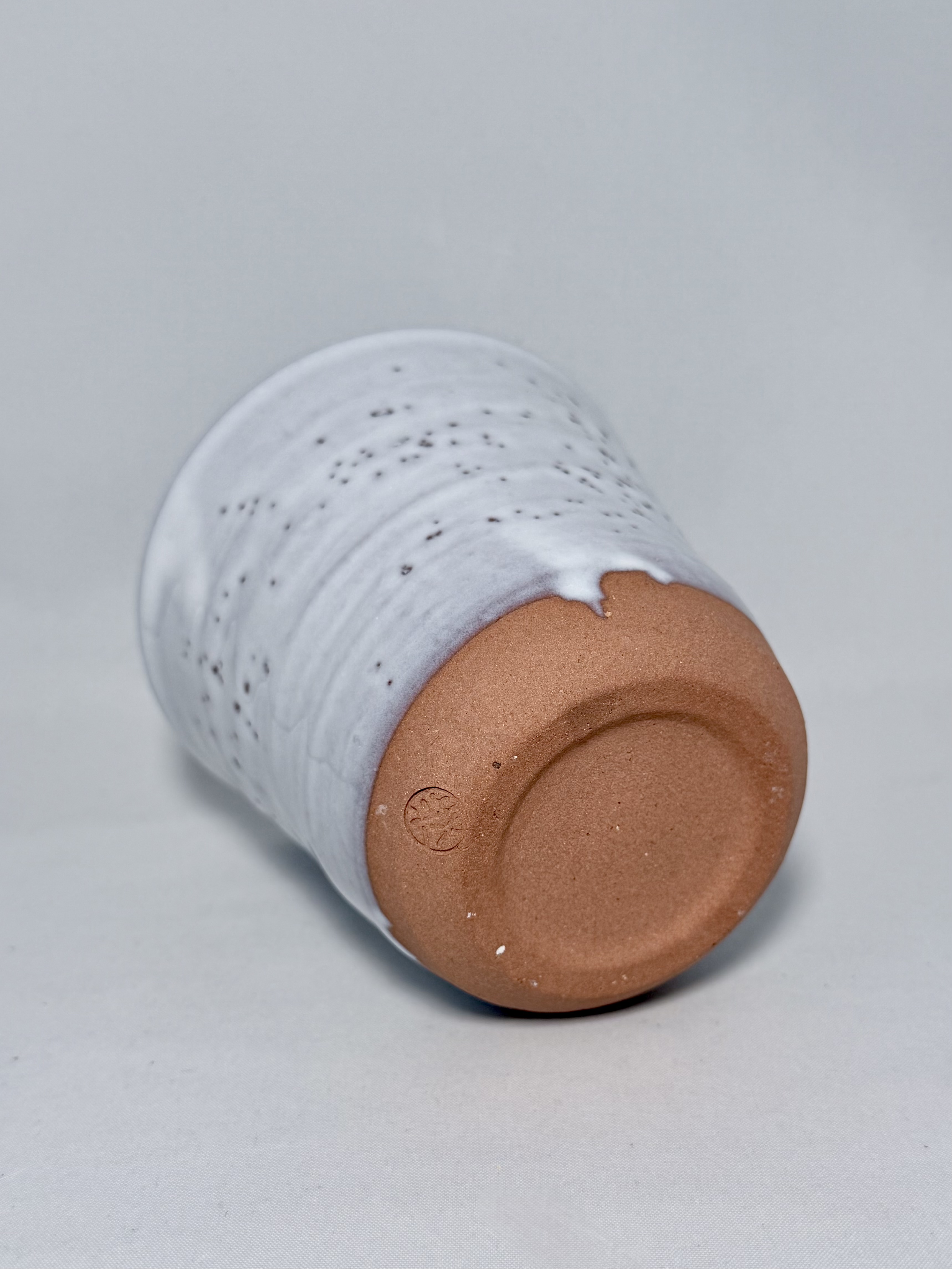 Odaiba Kiln Yunomi – White Speckled Glaze