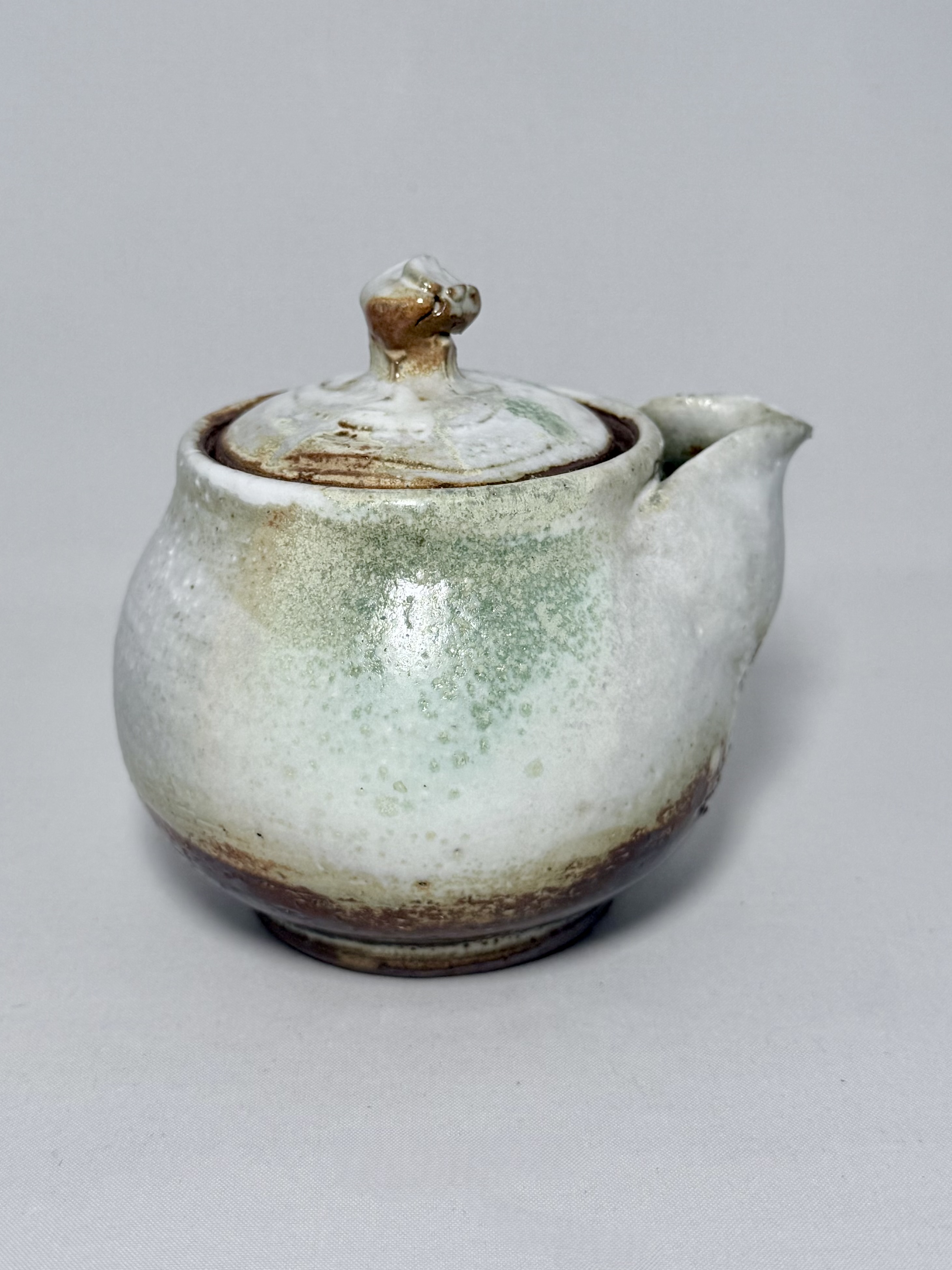Yamane Seigan Hōhin Teapot 