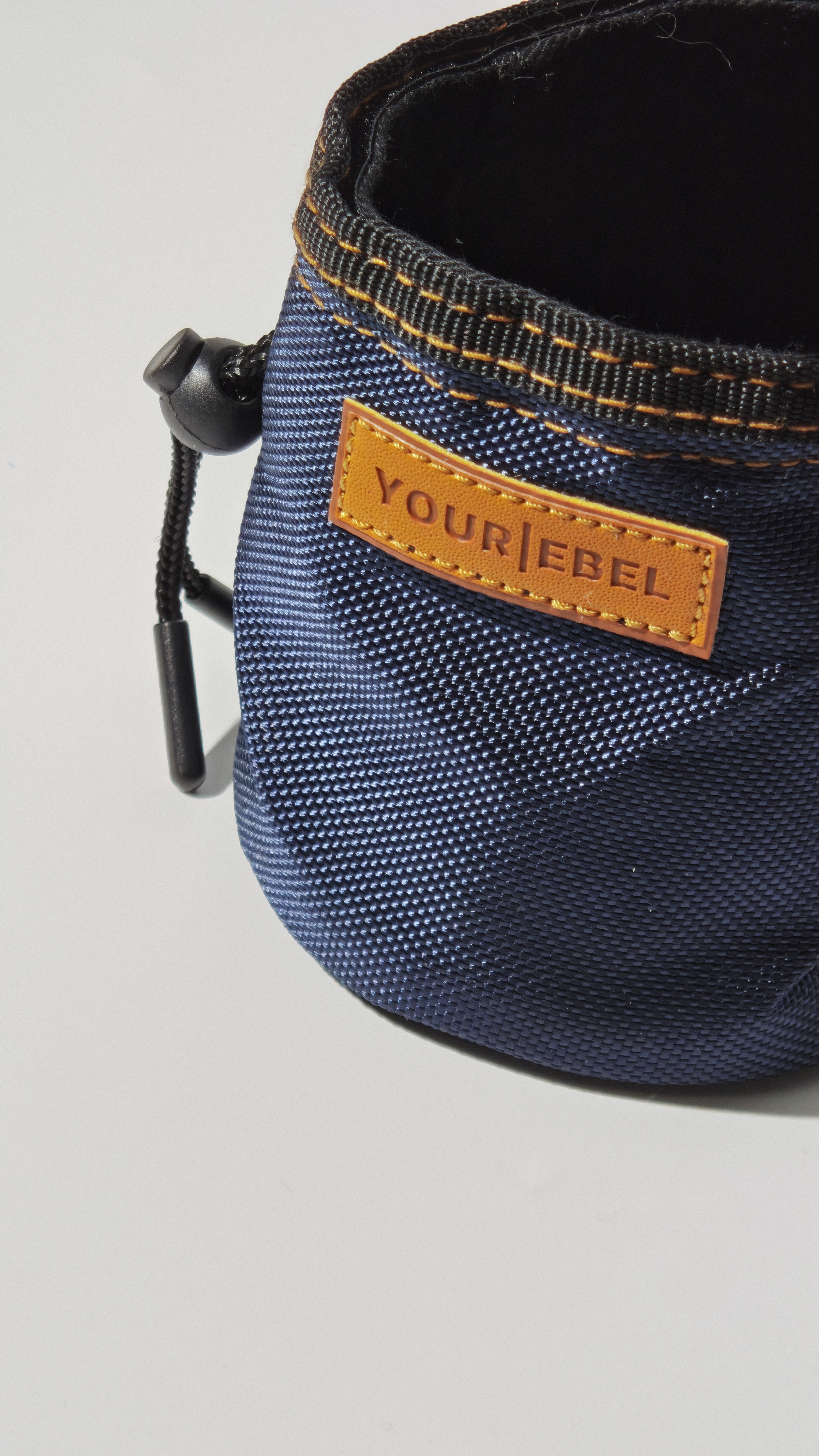Voyager Pouch