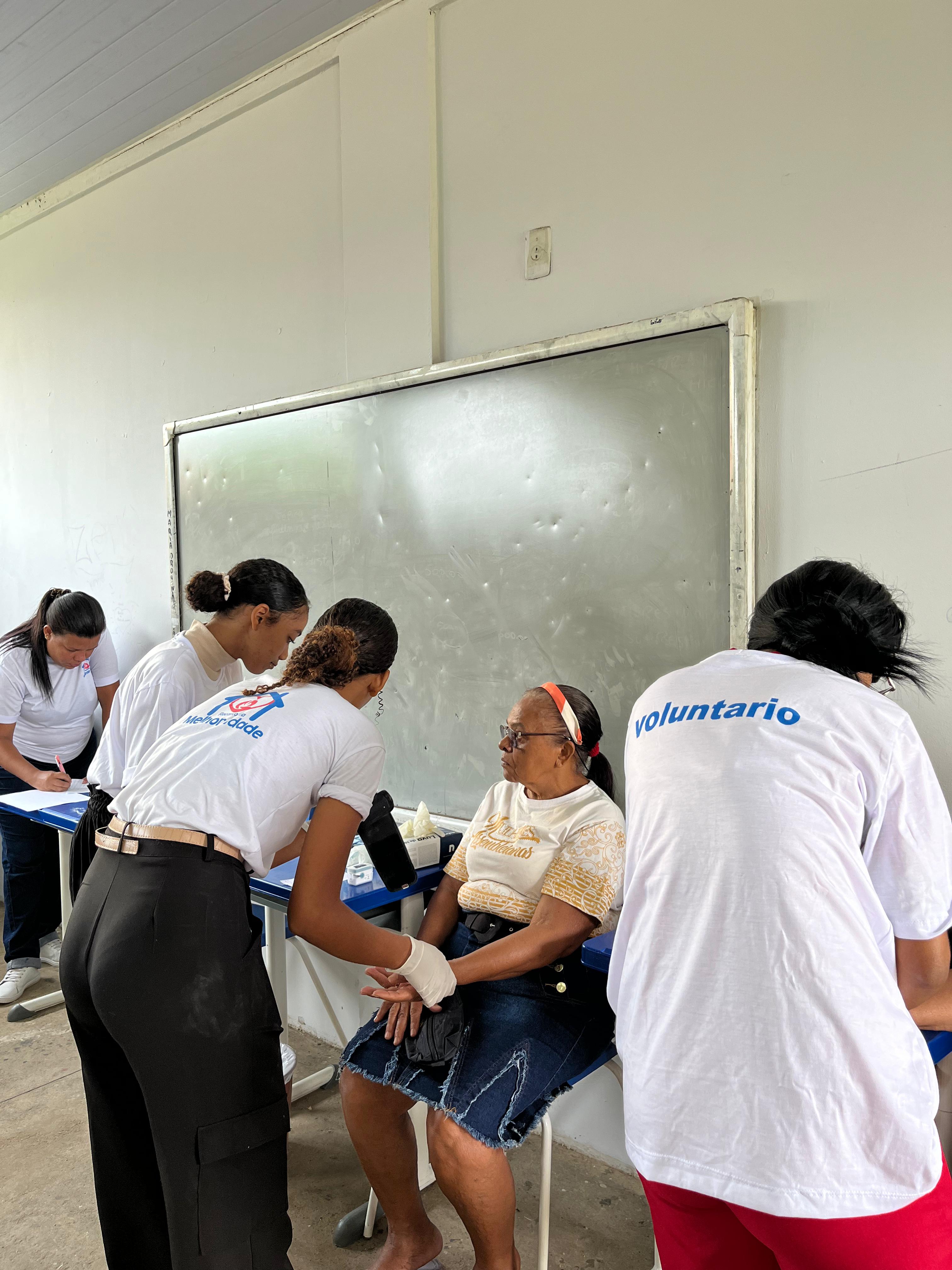RECANTO LEVANDO SAÚDE E ASSITÊNCIA NA COMUNIDADE