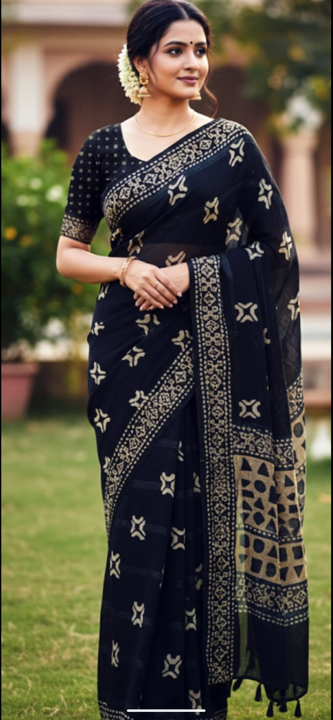 Elegant Black Saree