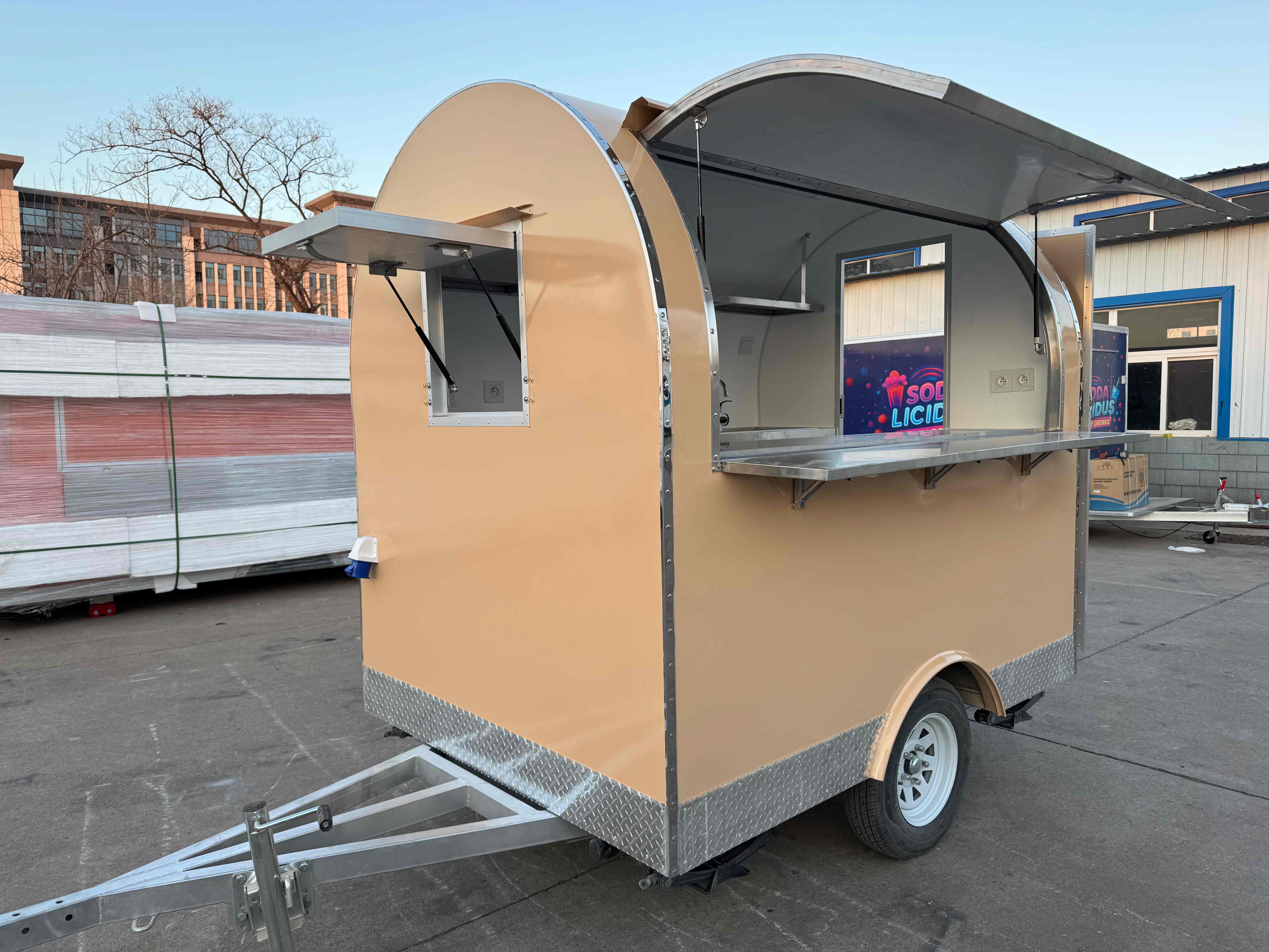 Foodtrailer TF-DR Nouvelle Génération 220x160 Beige Frigo/congel