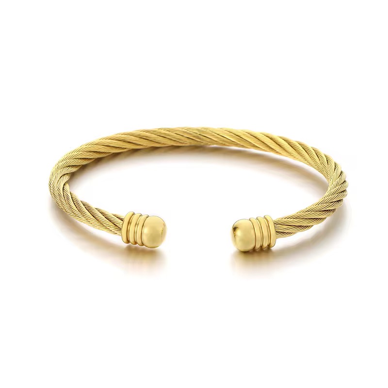Ace cuff- gold