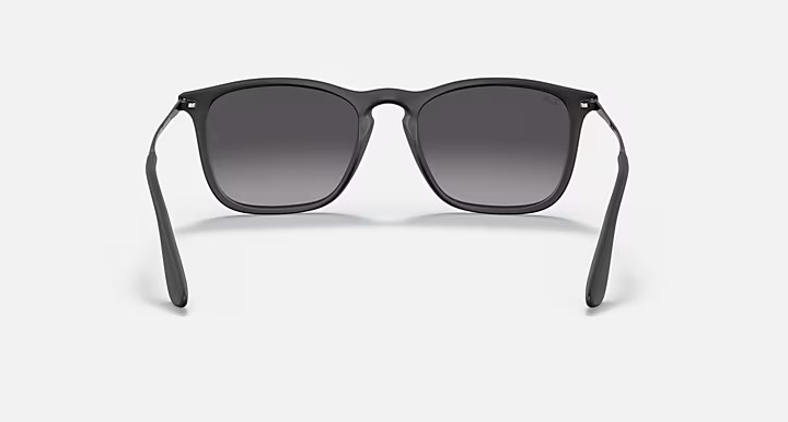Óculos de Sol Clássico Ray-Ban Emborrachado