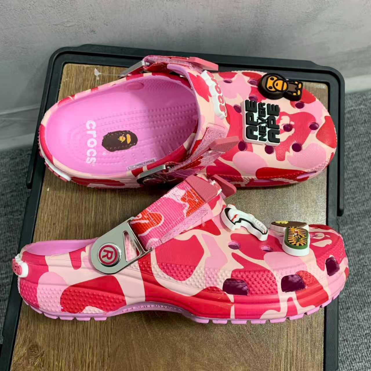 crocs bape 