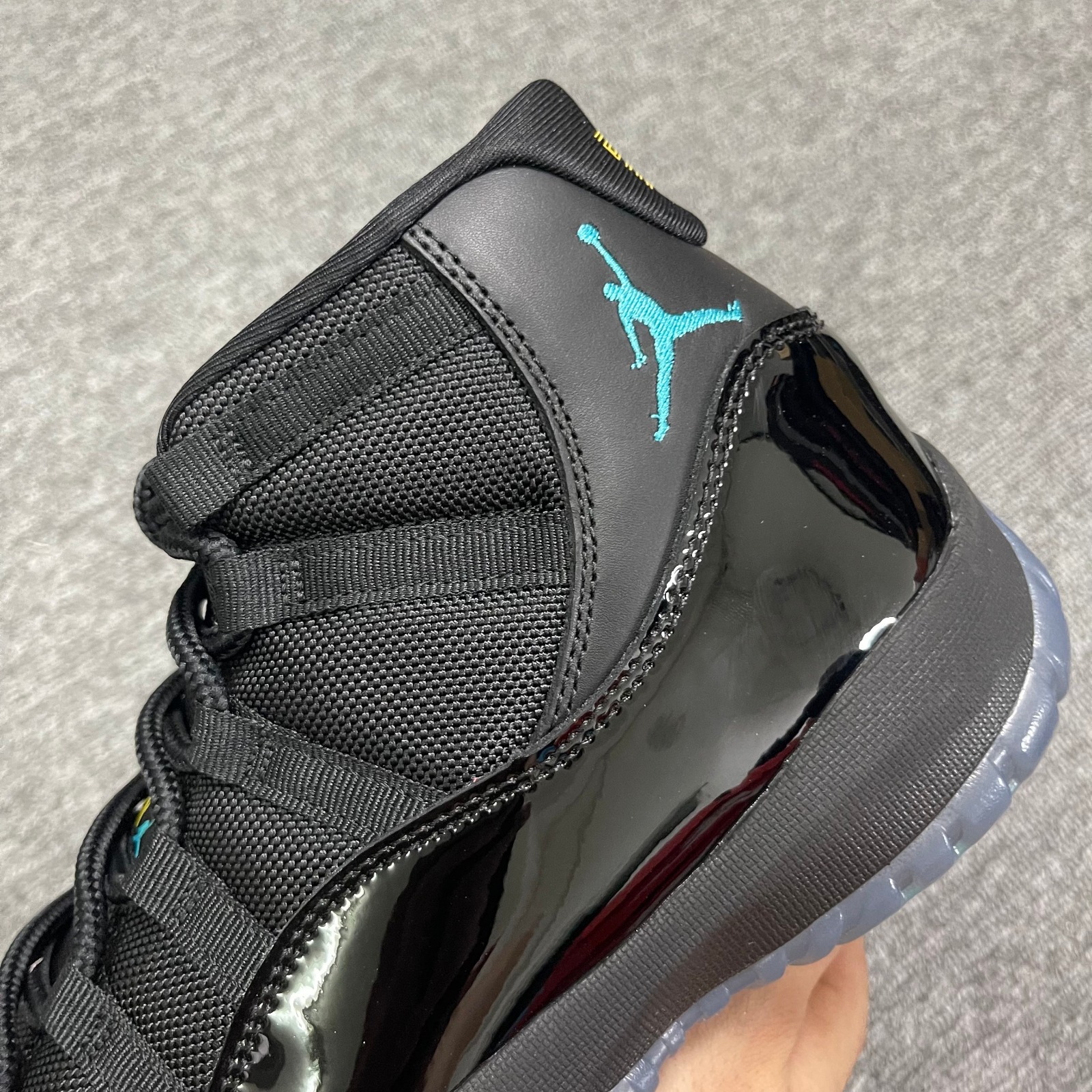 air jordan 11 retro gamma blue