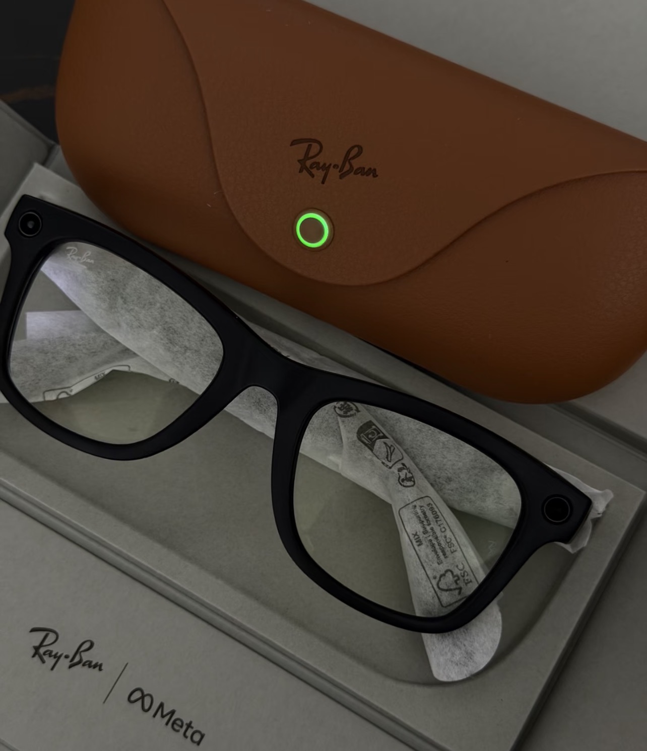 Ray-Ban Meta (Gen 2)  Wayfarer Smart AI Glasses