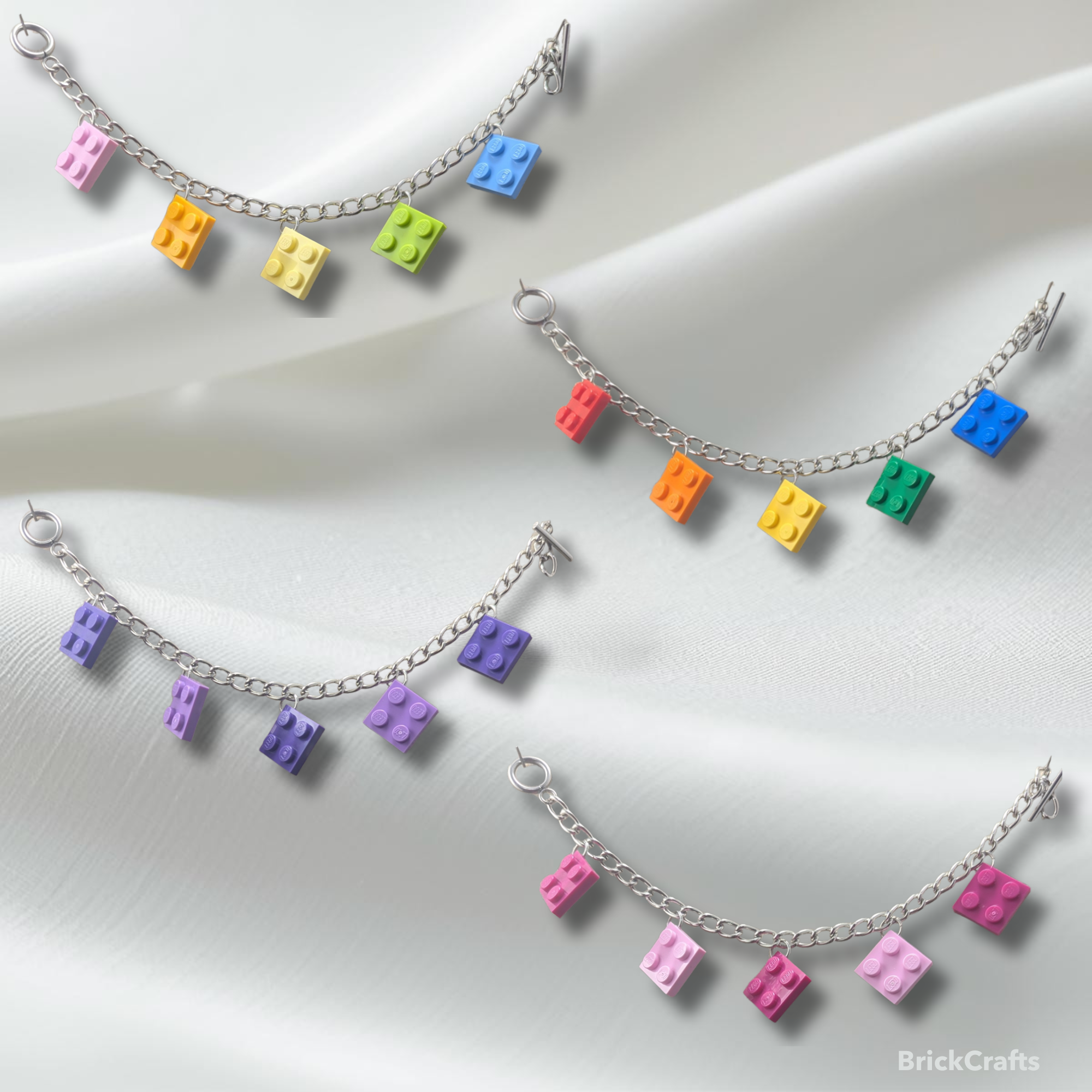 Charm Bracelet with Toggle Clasp (2x2 plates) 