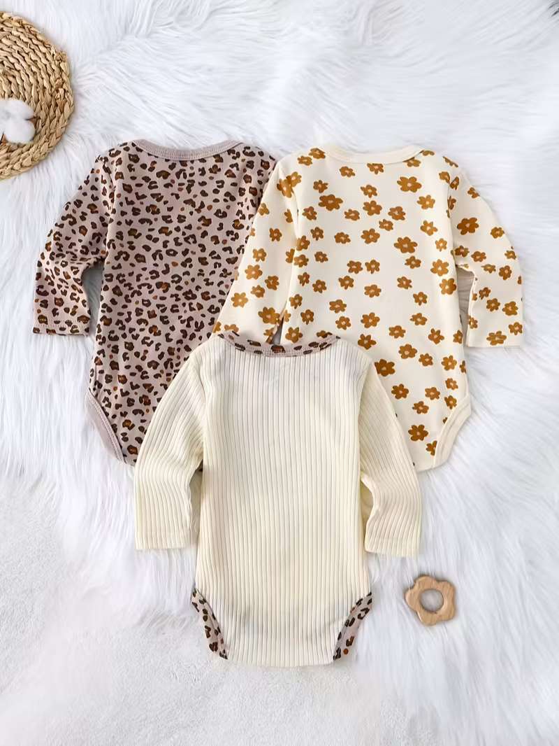 Pack de 3 Bodys Bubupandy: Estilo Retro, Leopardo y Flores para Bebé