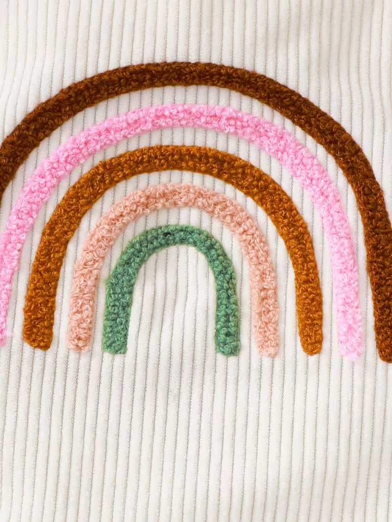 Mono Bubupandy "Princess Rainbow": Volantes Elegantes y Bordado de Arcoíris