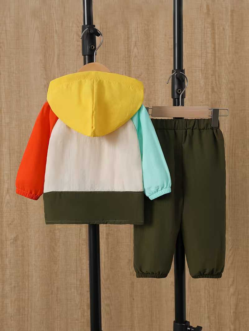 Conjunto Bubupandy "Active Style": Chaqueta con Capucha + Pantalones Deportivos