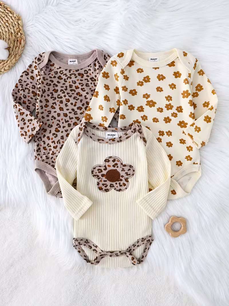 Pack de 3 Bodys Bubupandy: Estilo Retro, Leopardo y Flores para Bebé