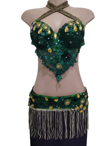 Traje de Dança Oriental Verde bandeira em lamê, renda e pedrarias douradas