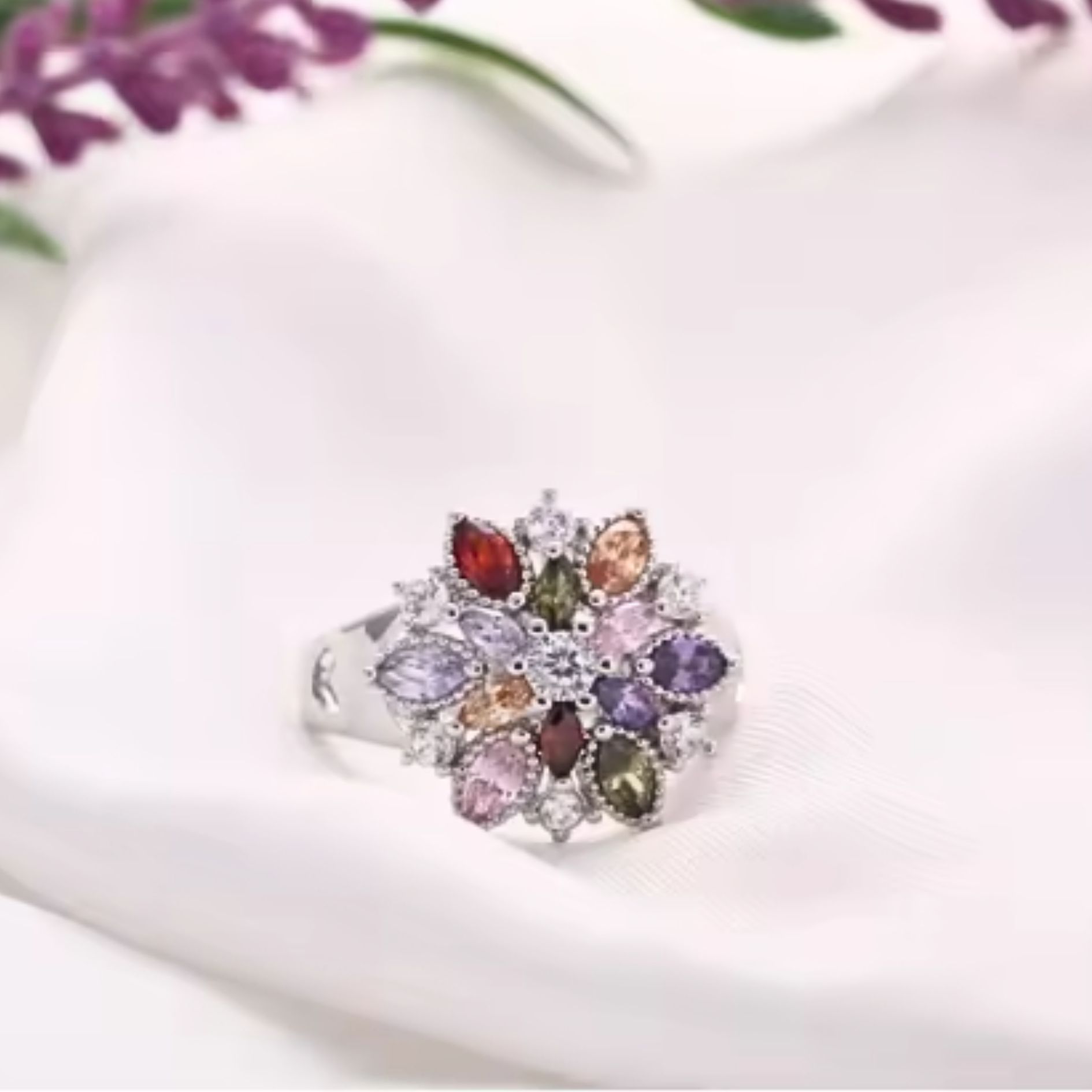 Flower Zirconia Silver Ring