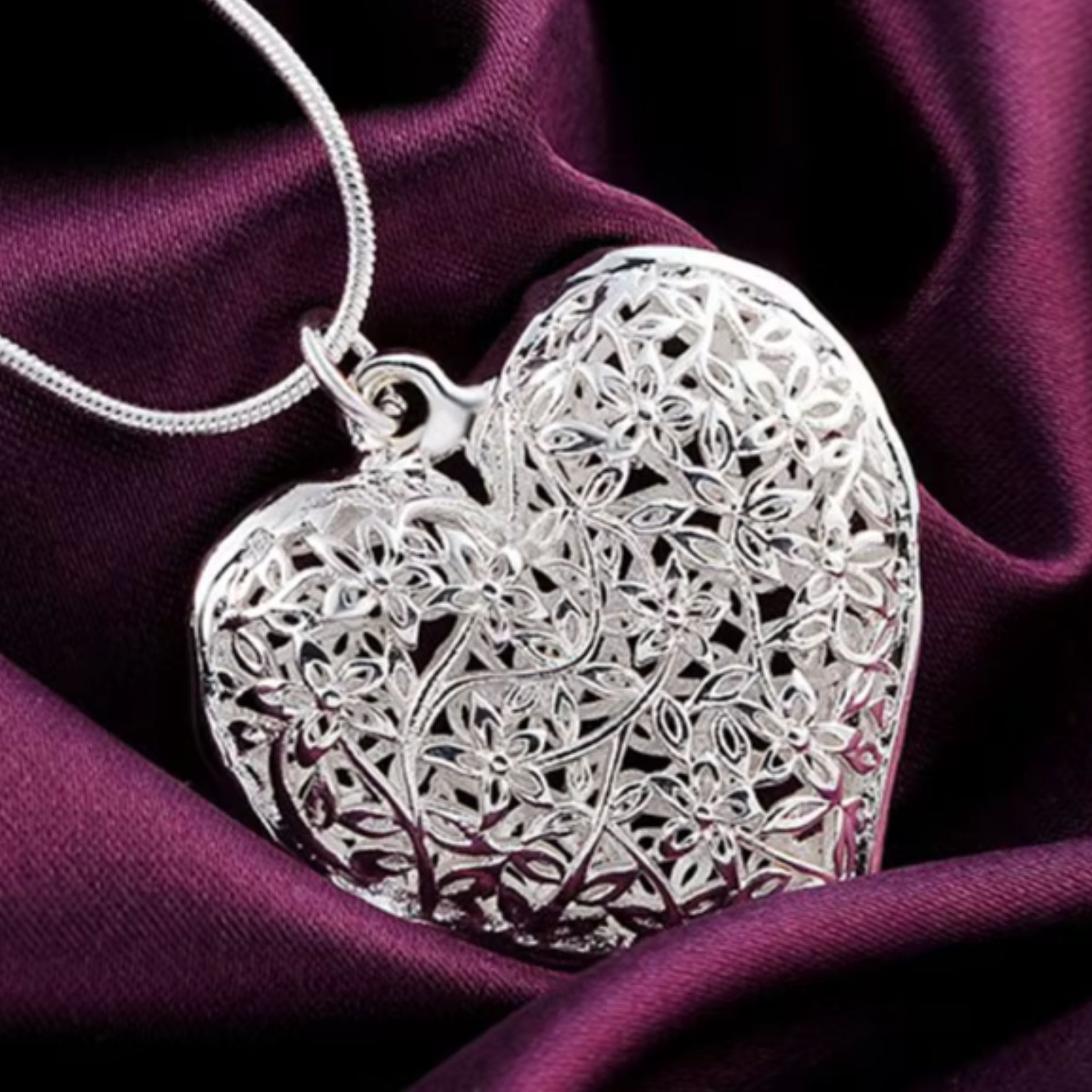 Floral Heart Charm Necklace 