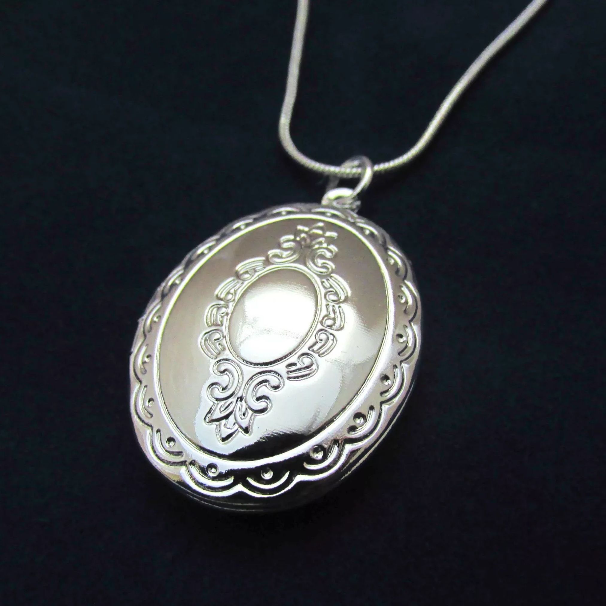 Photo Pendant and Chain 