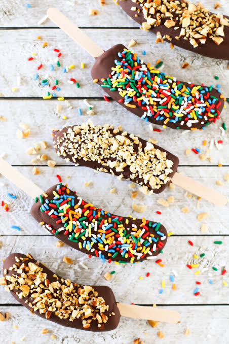Dark Chocolate Dipped Frozen Banana