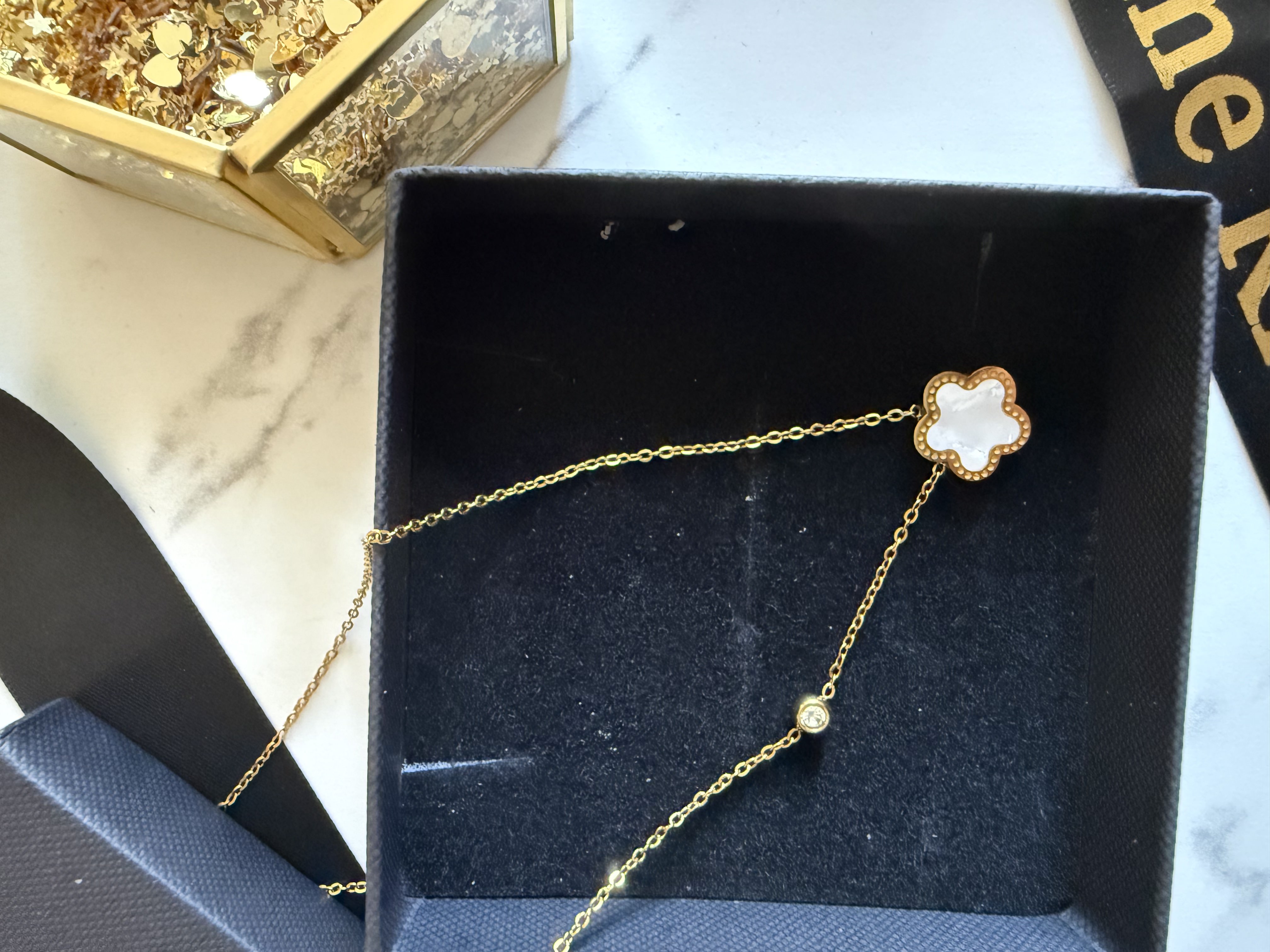 Armette Necklace