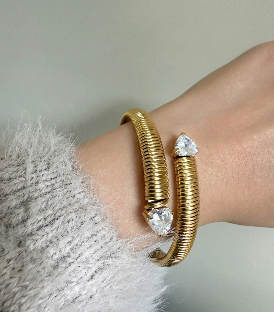 Gia Gold Bangle