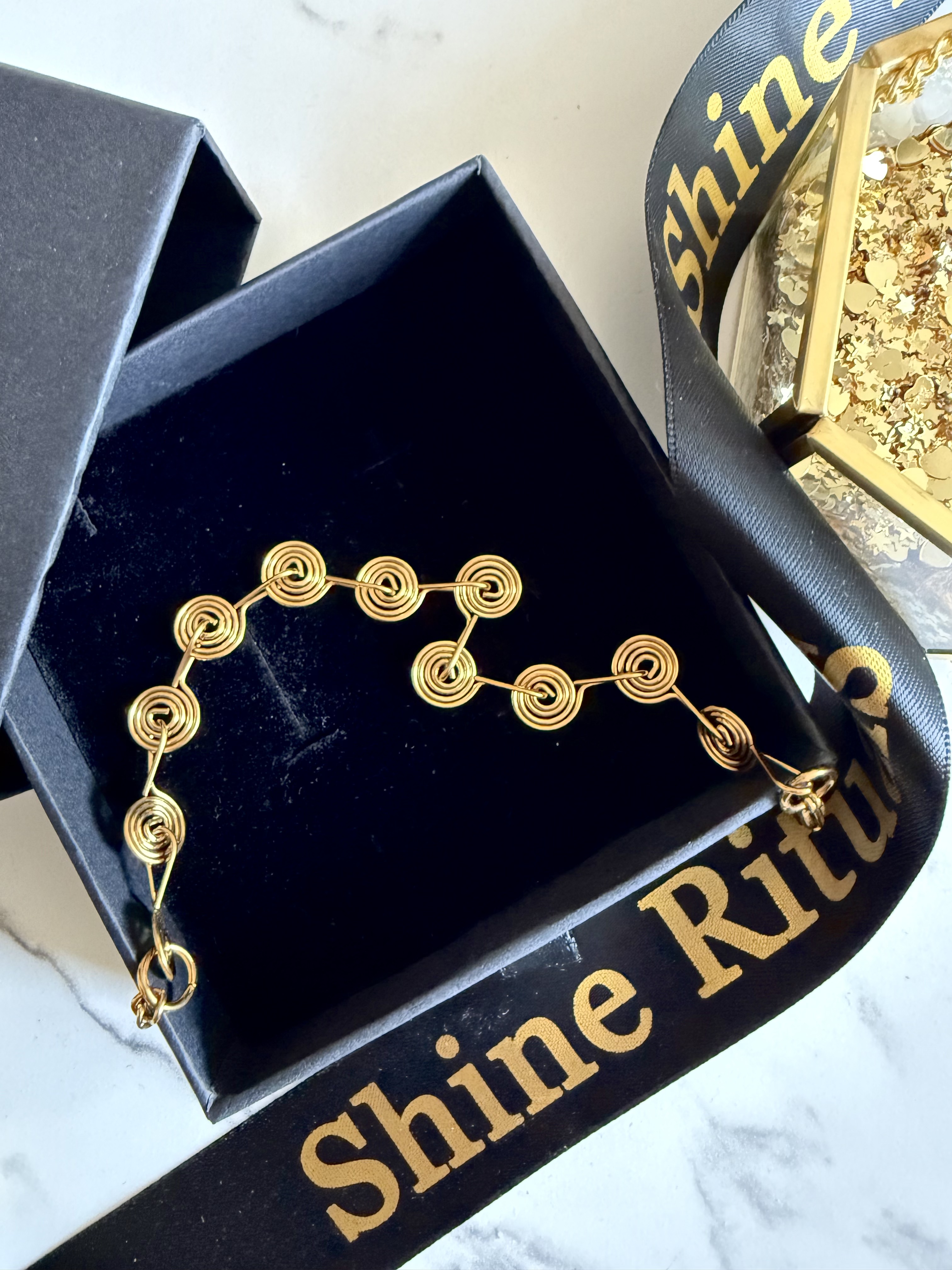 Reina Bracelet- Tarnish free 18K gold plated bracelet