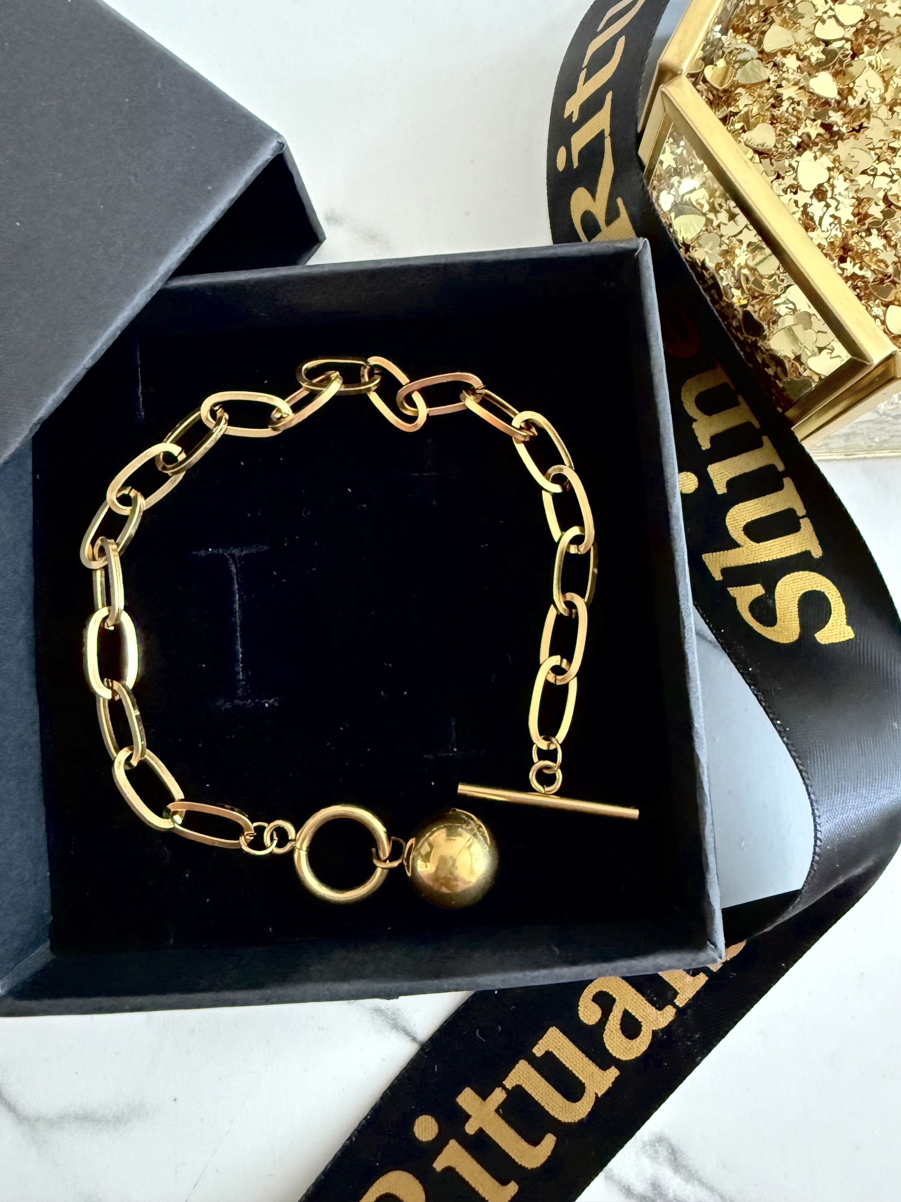 Elin Gold Link Bracelet- waterproof and tarnish free bracelet