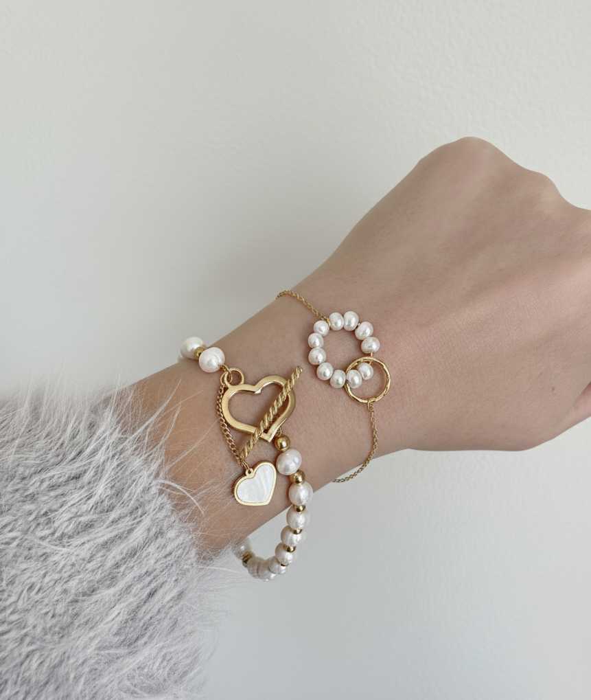 Bella Pearl Gold Bracelet