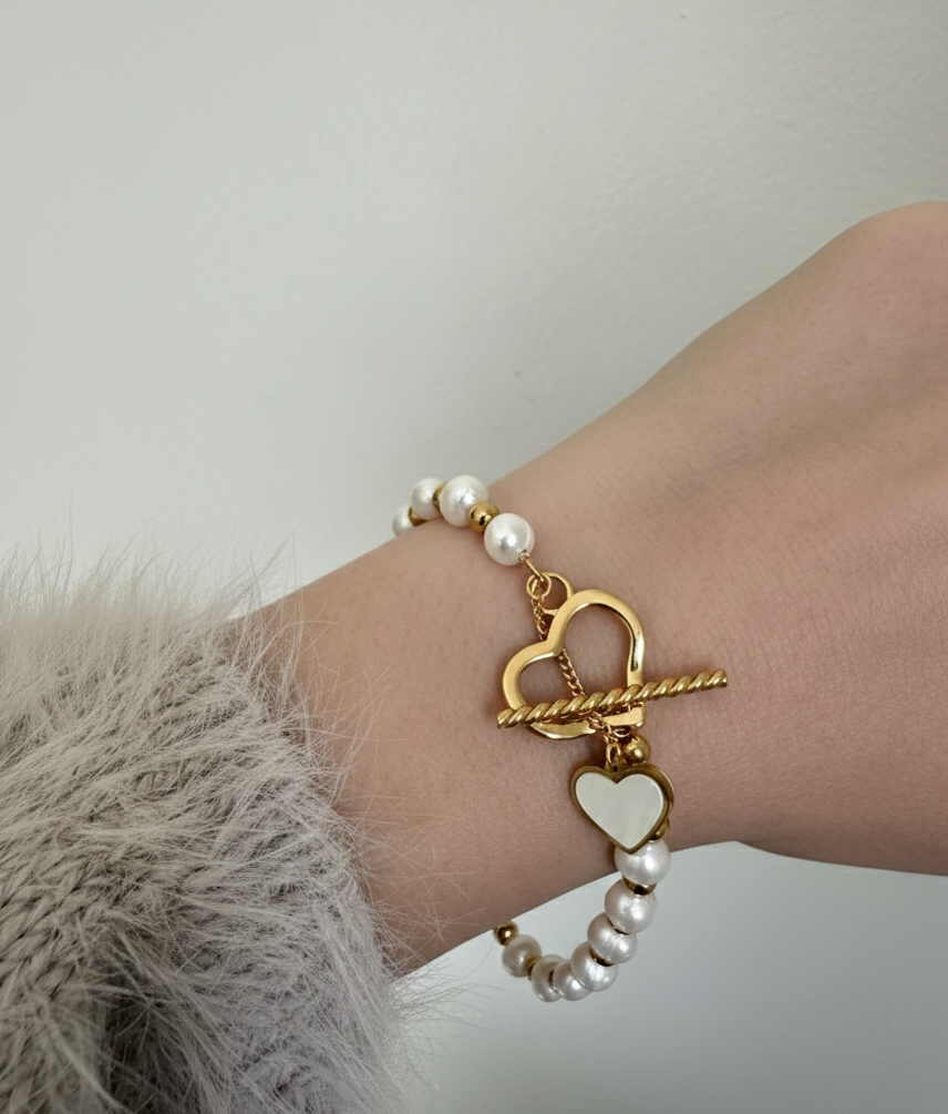 Mimi Gold Heart Pearl Bracelet