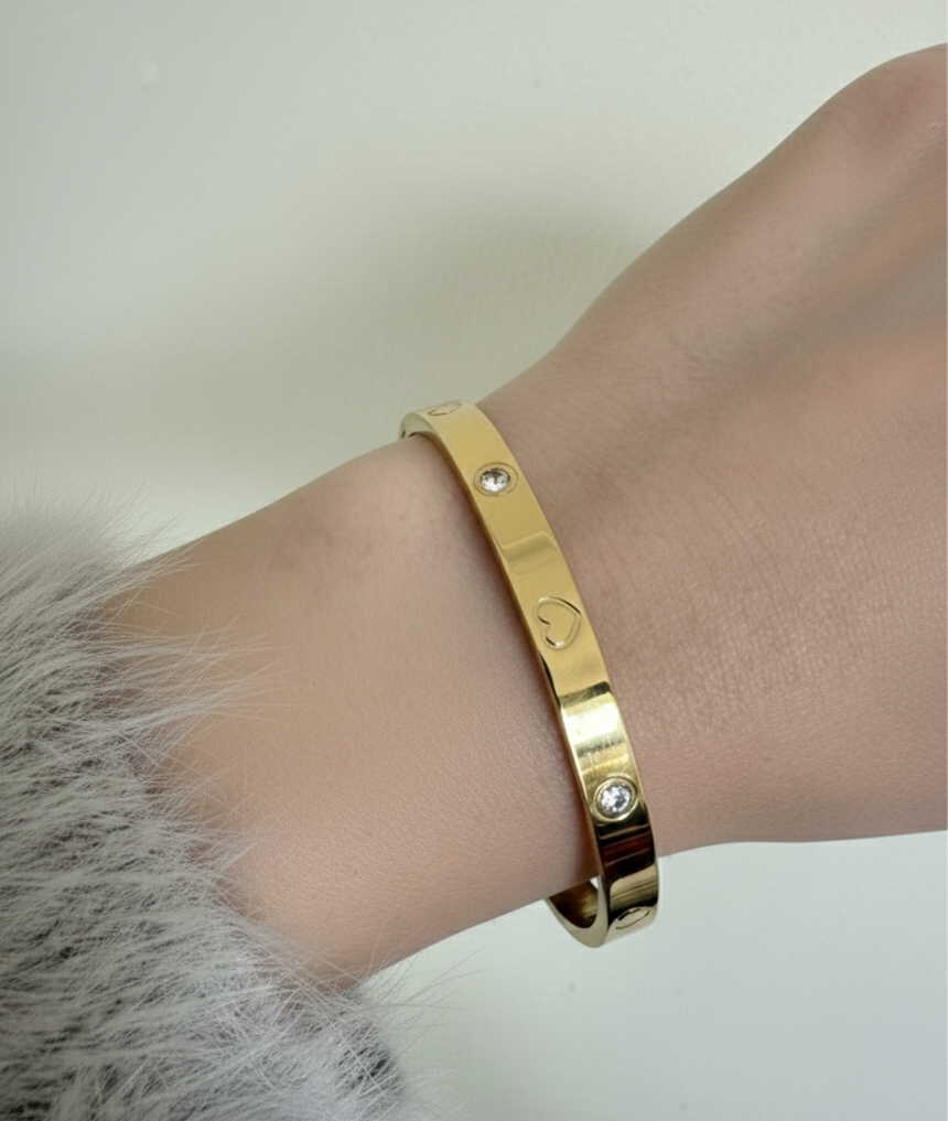 Singature Love Bangle