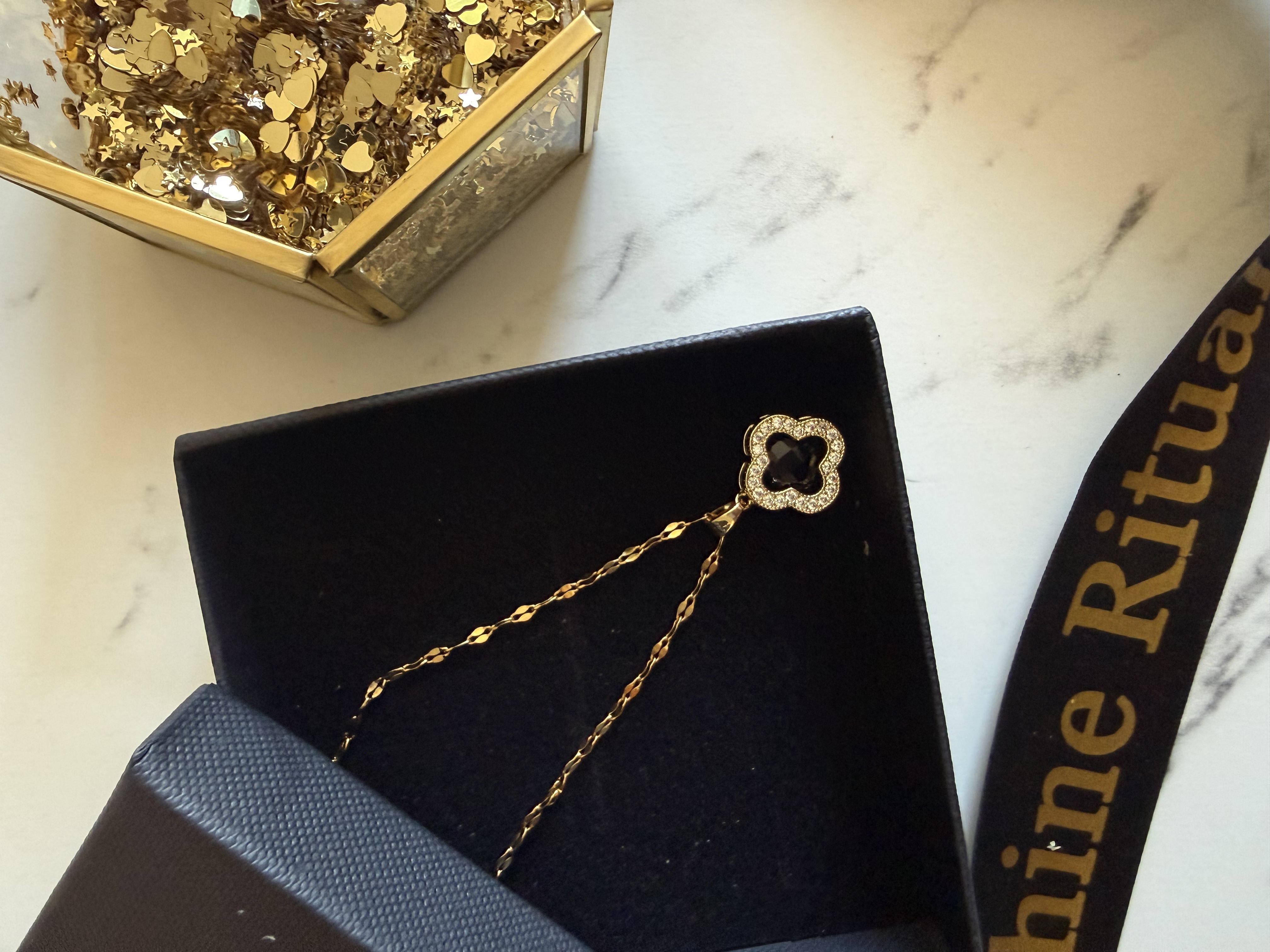 Arlo Necklace