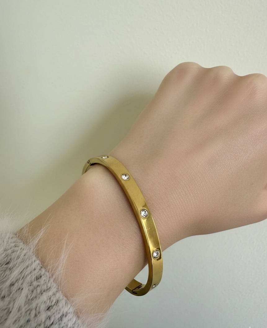 Classic Cartier Bangle