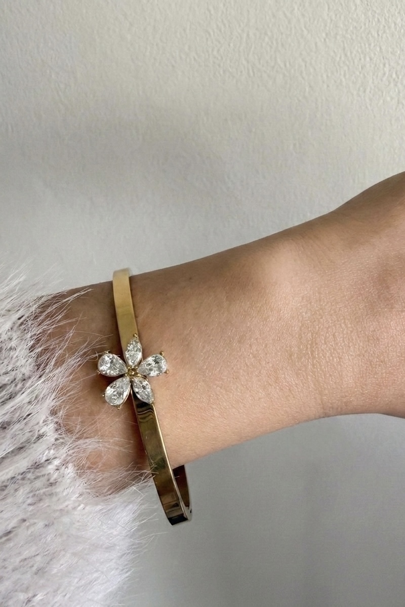Amoura Floral Bangle