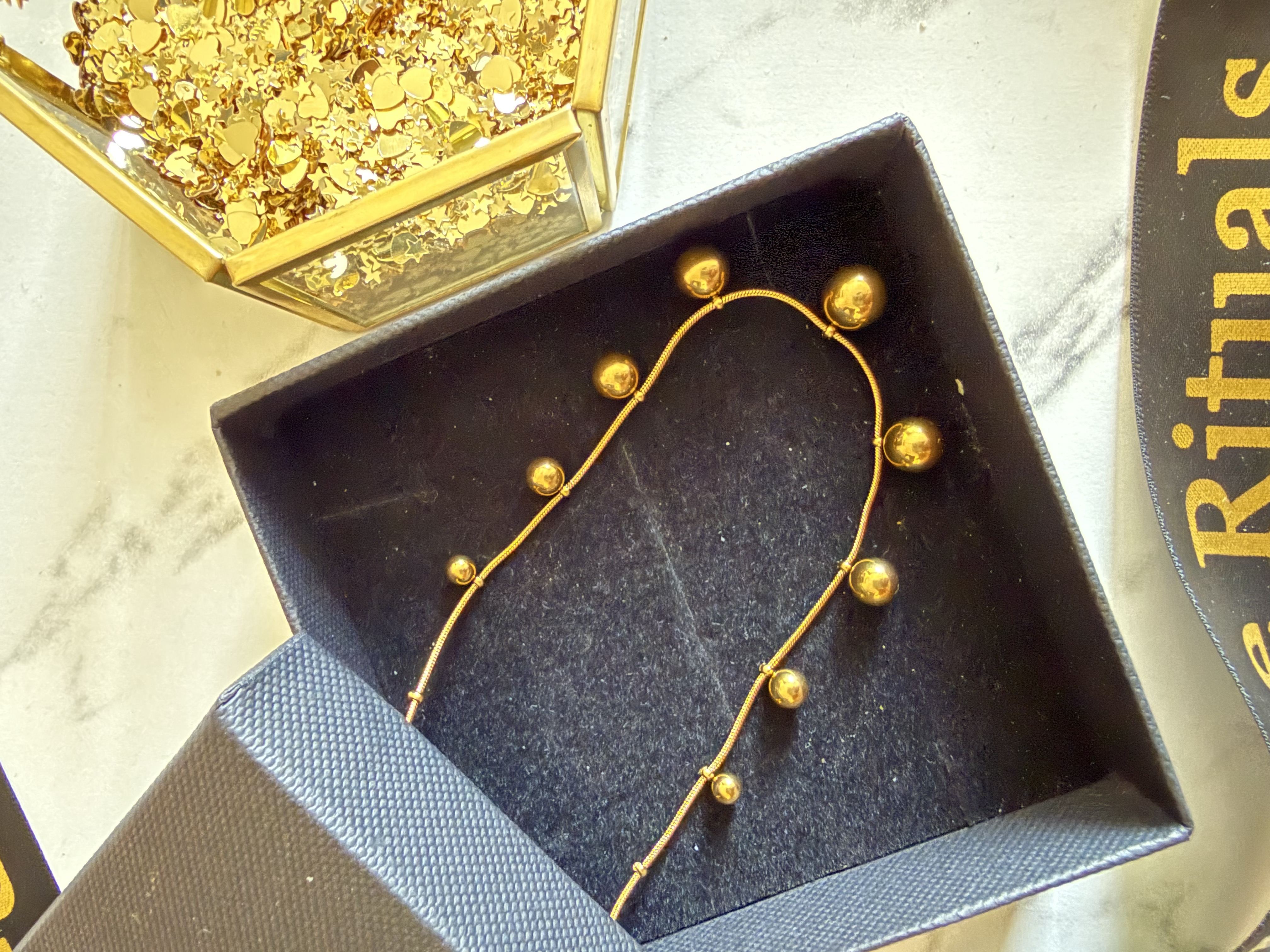 Calyra Necklace