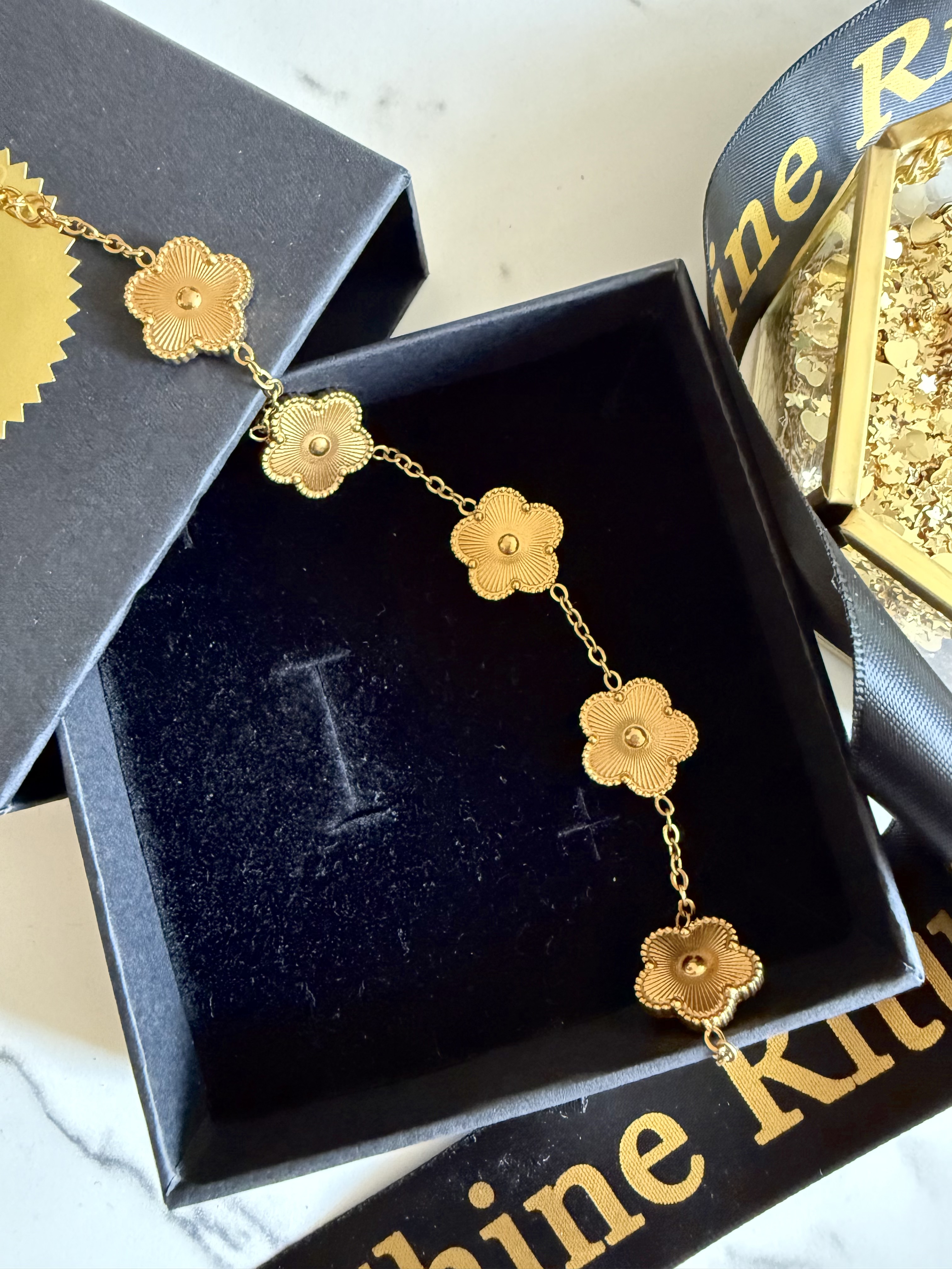 Classic Gold Clover Bracelet